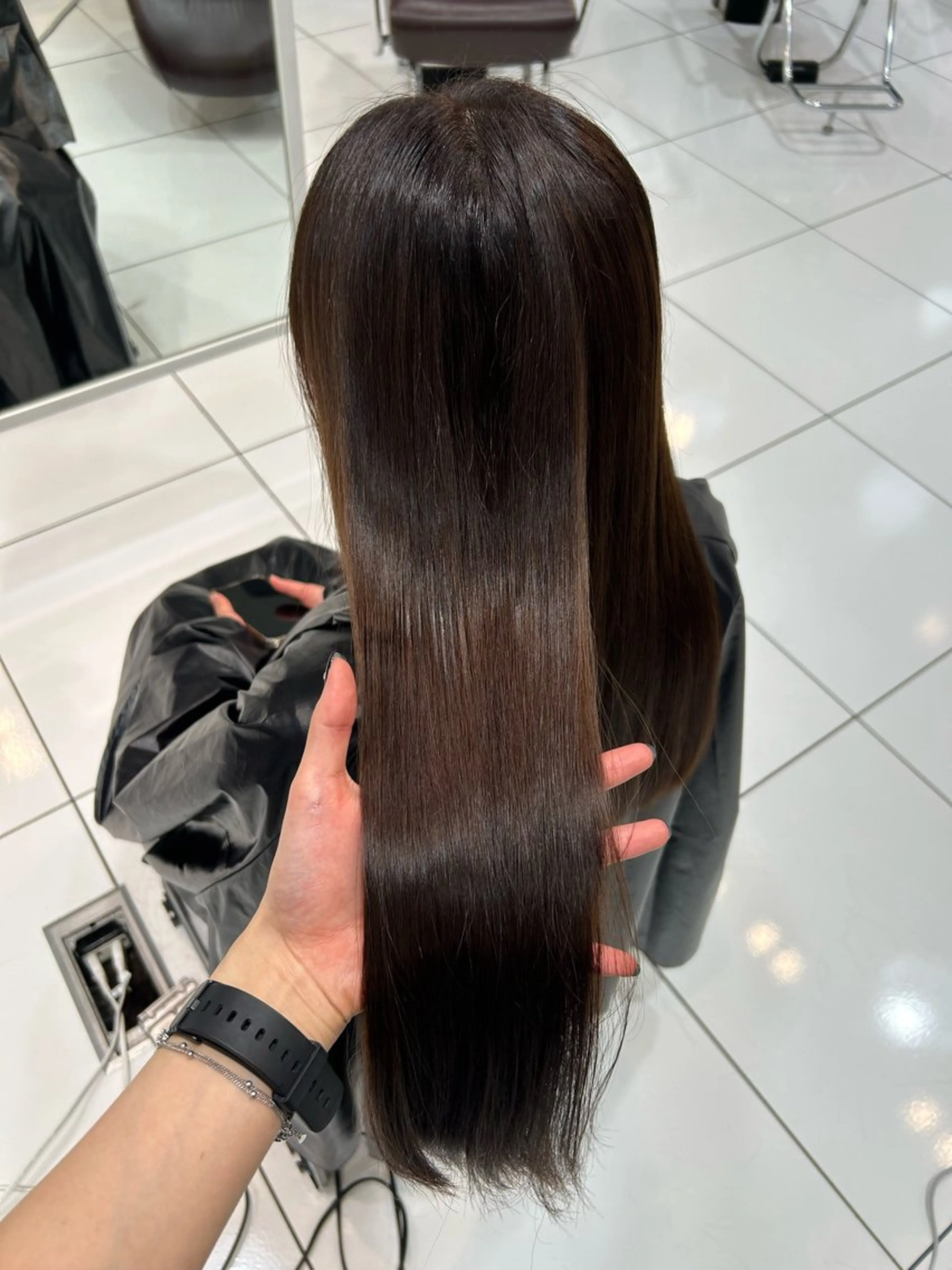 ロング カラー ブラウンカラー 透明感カラー バイオレットカラー トリートメント Kurumi リトル渋谷のヘアスタイル