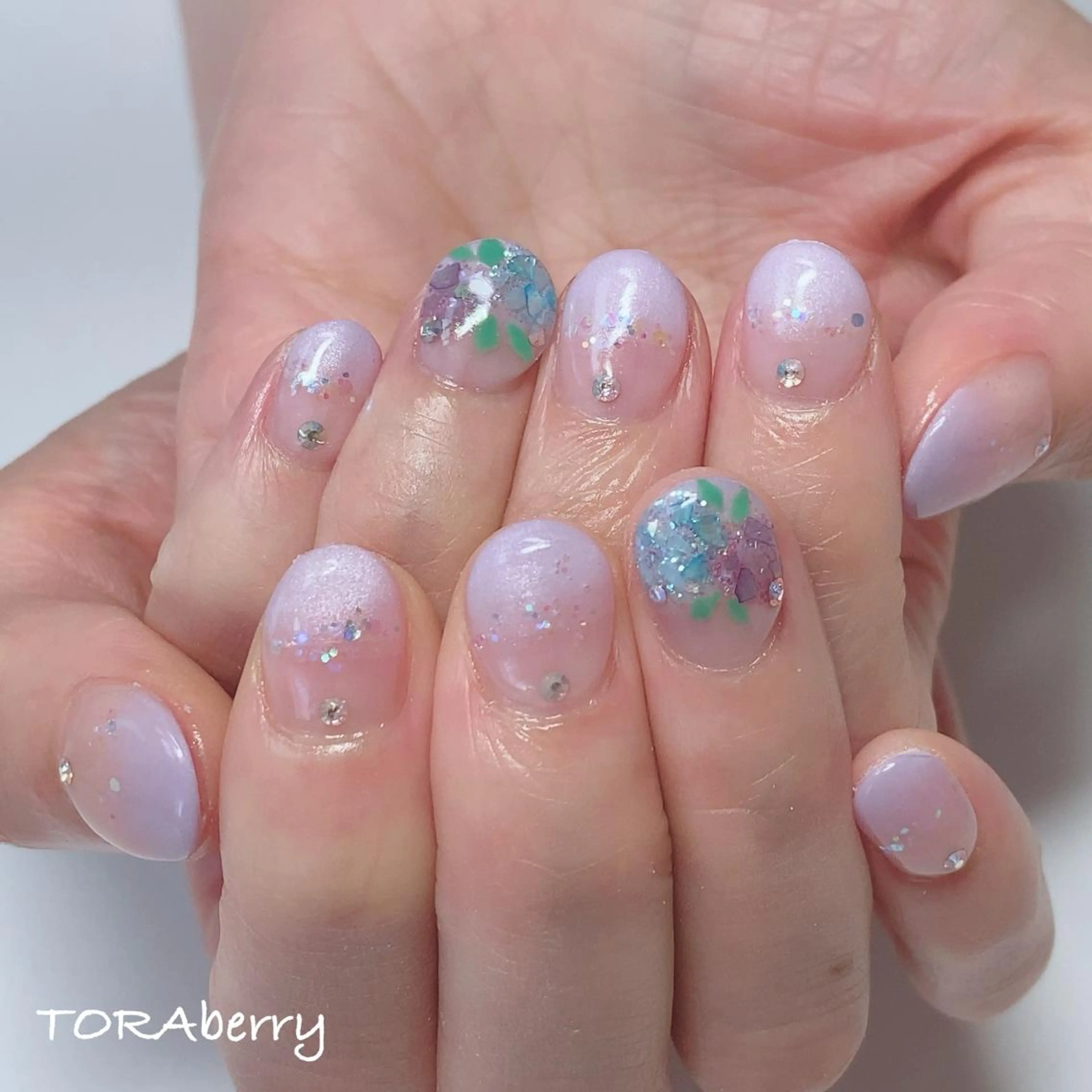 ネイル ネイリスト なつみのネイルデザイン