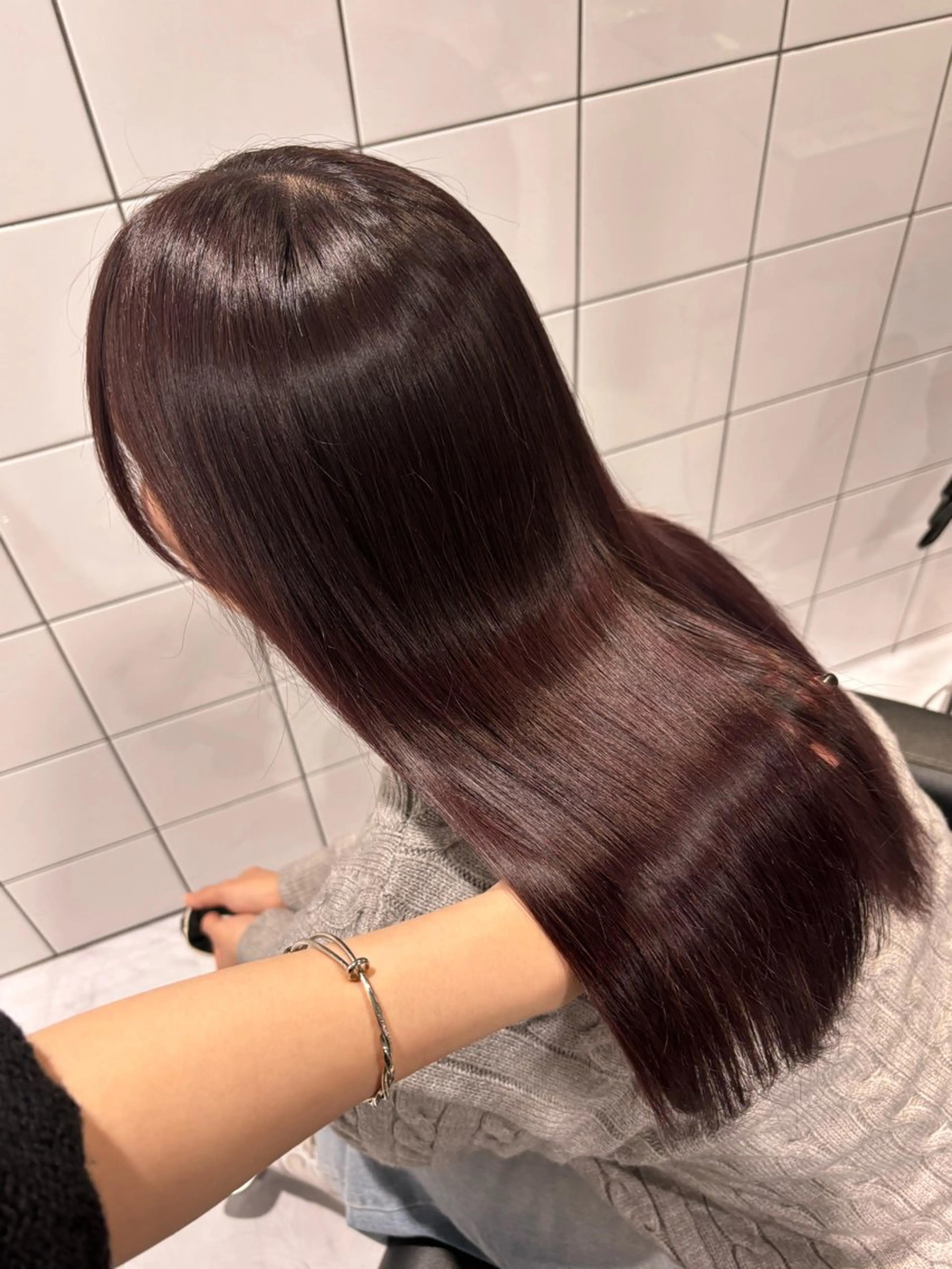 ロング カラー ブリーチ ラベンダーカラー ブリーチなしカラー 髪質改善 表参道♡暗髪♡ 艶カラー♡アユミのヘアスタイル