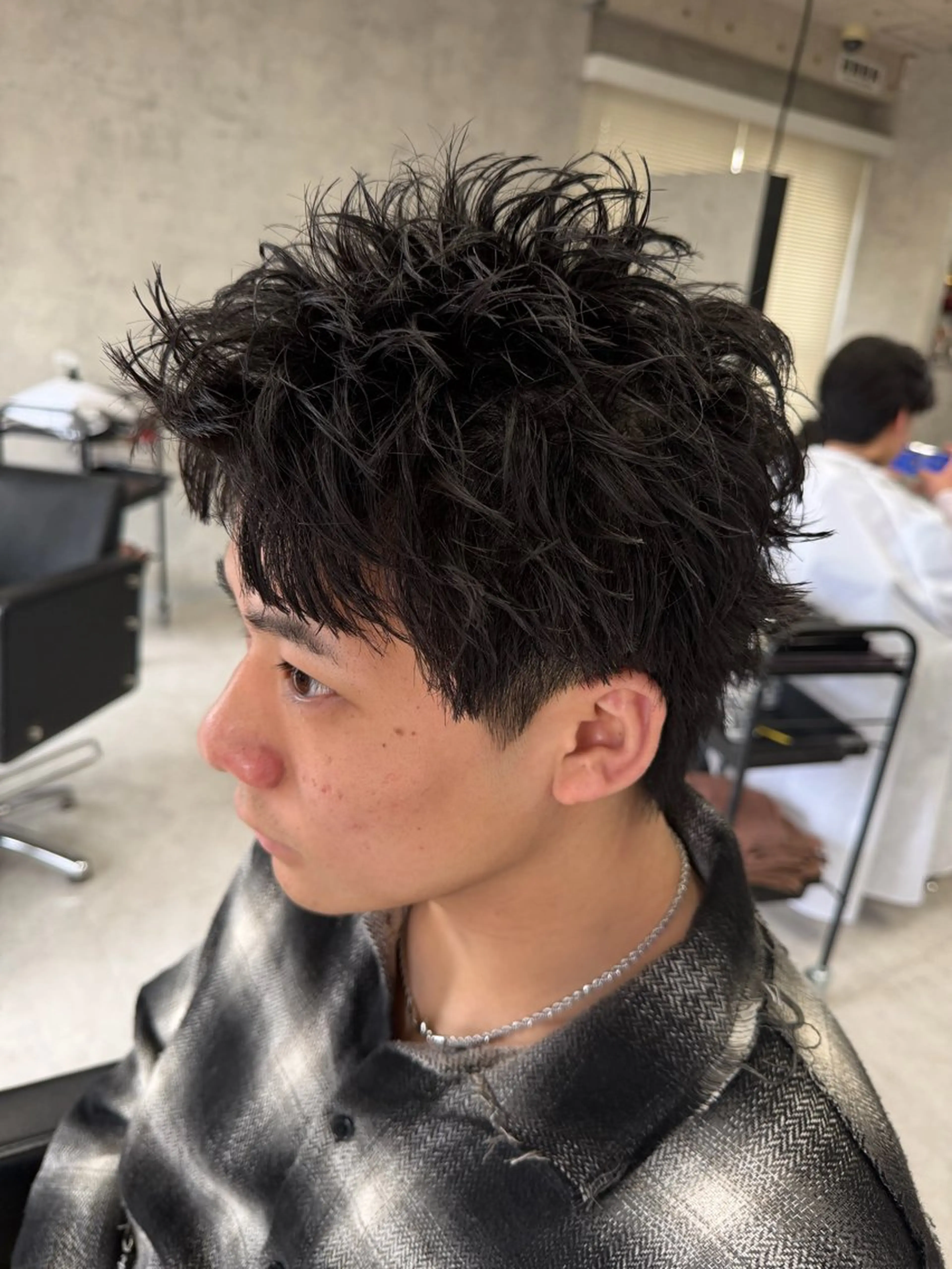 ショート パーマ メンズ メンズパーマ スパイキーショート ショートヘア カット ユウ🪄 パーマ指名No1のヘアスタイル