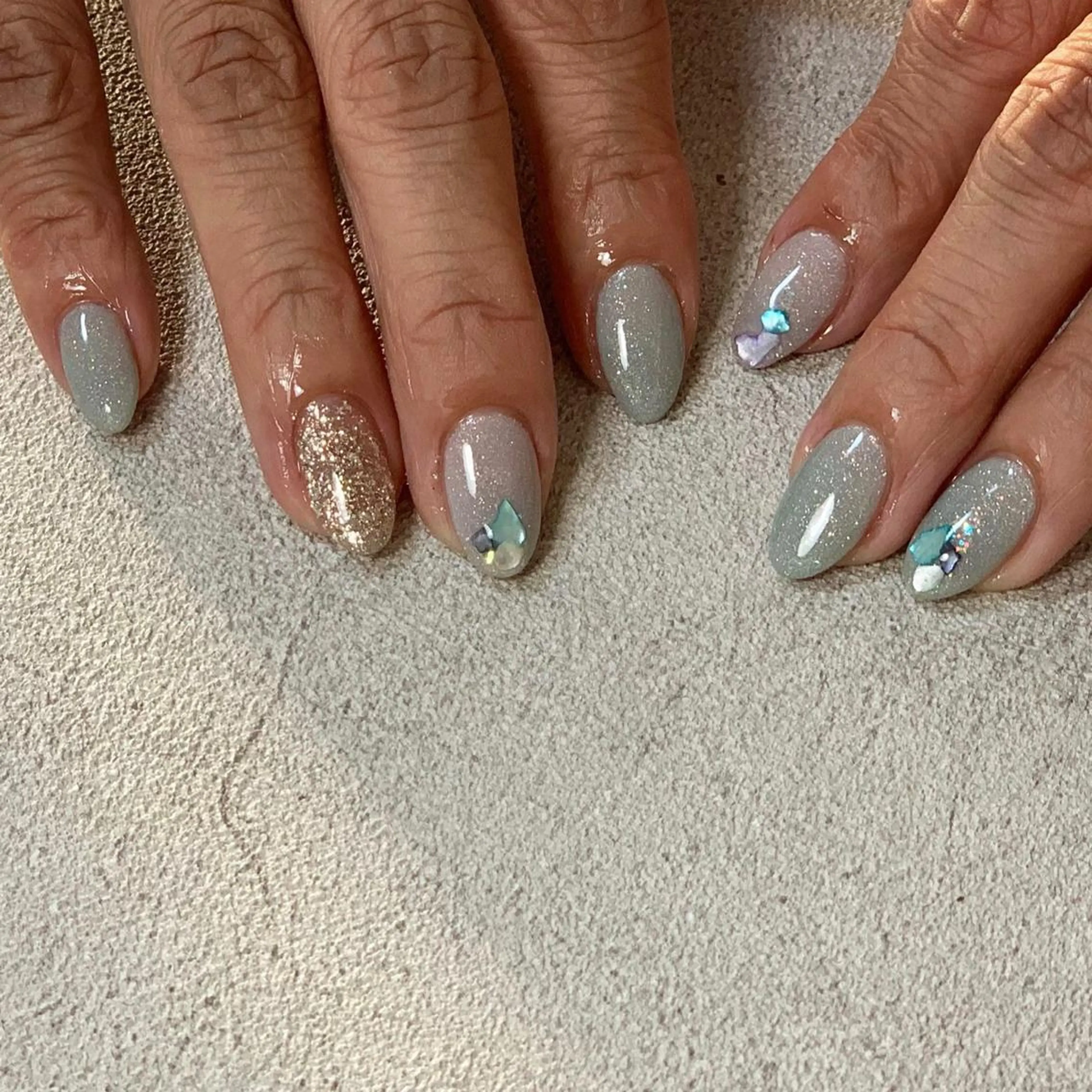 ネイル S. JEWELのネイルデザイン