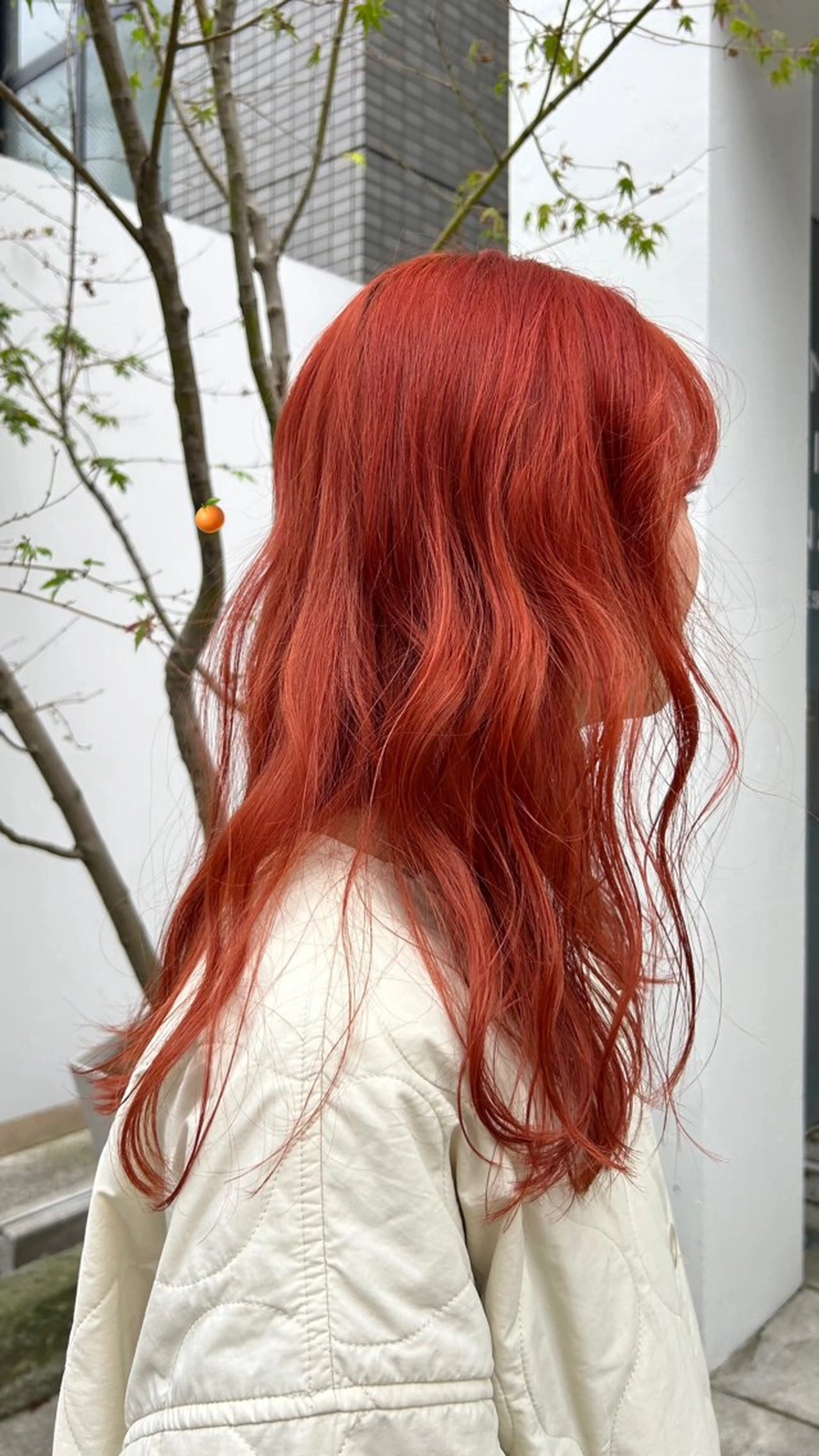 セミロング カラー じゅわっと暖色カラー 🍊Moemiのヘアスタイル