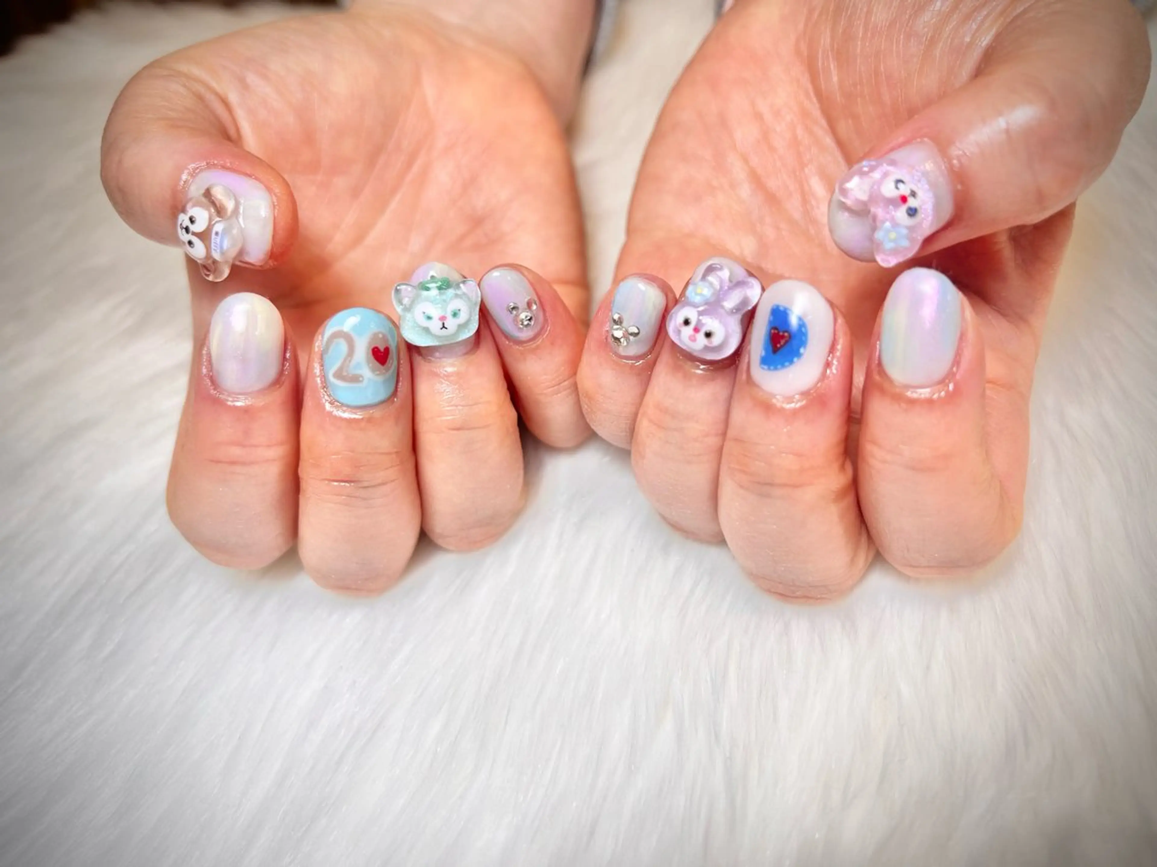 ネイル アートネイル 渡邊 亜貴のネイルデザイン