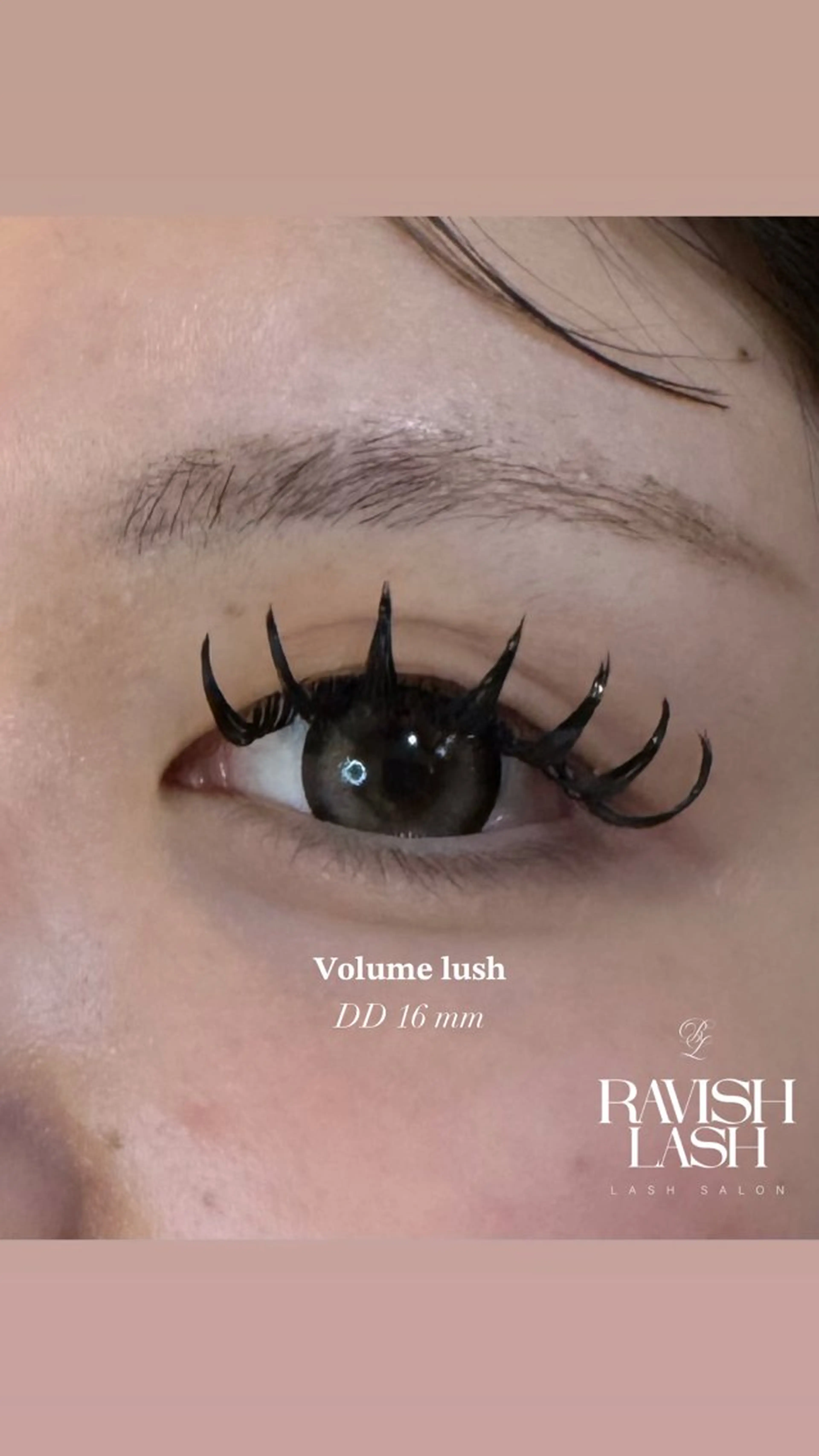 マツエク・マツパ マツエク RAVISHLASH 朱羅のマツエク・マツパデザイン