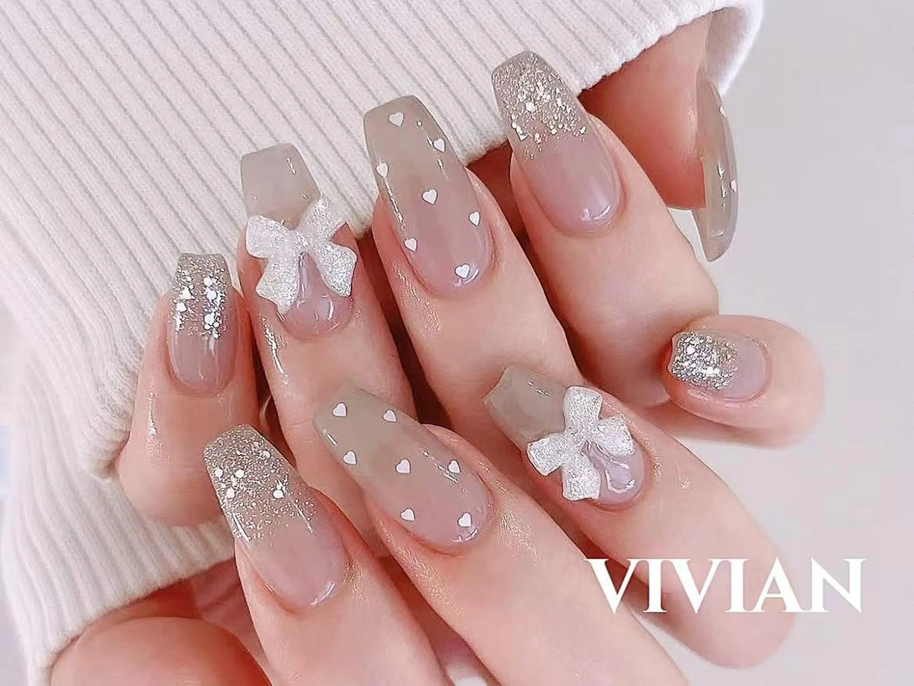 ネイル VIVIAN リサのネイルデザイン