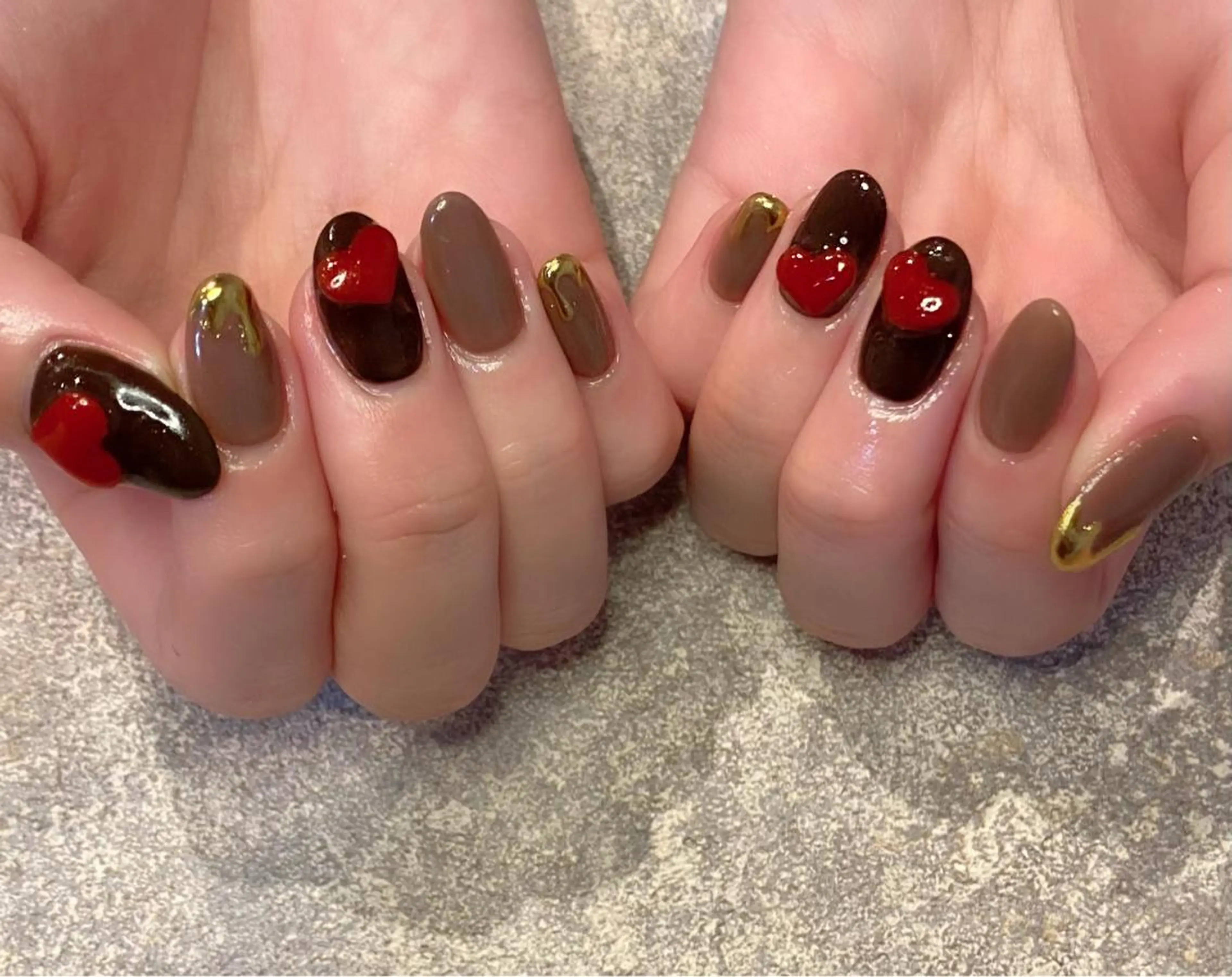 ネイル バレンタイン ハンドネイル Lino+ ネイル&よもぎ蒸しのネイルデザイン