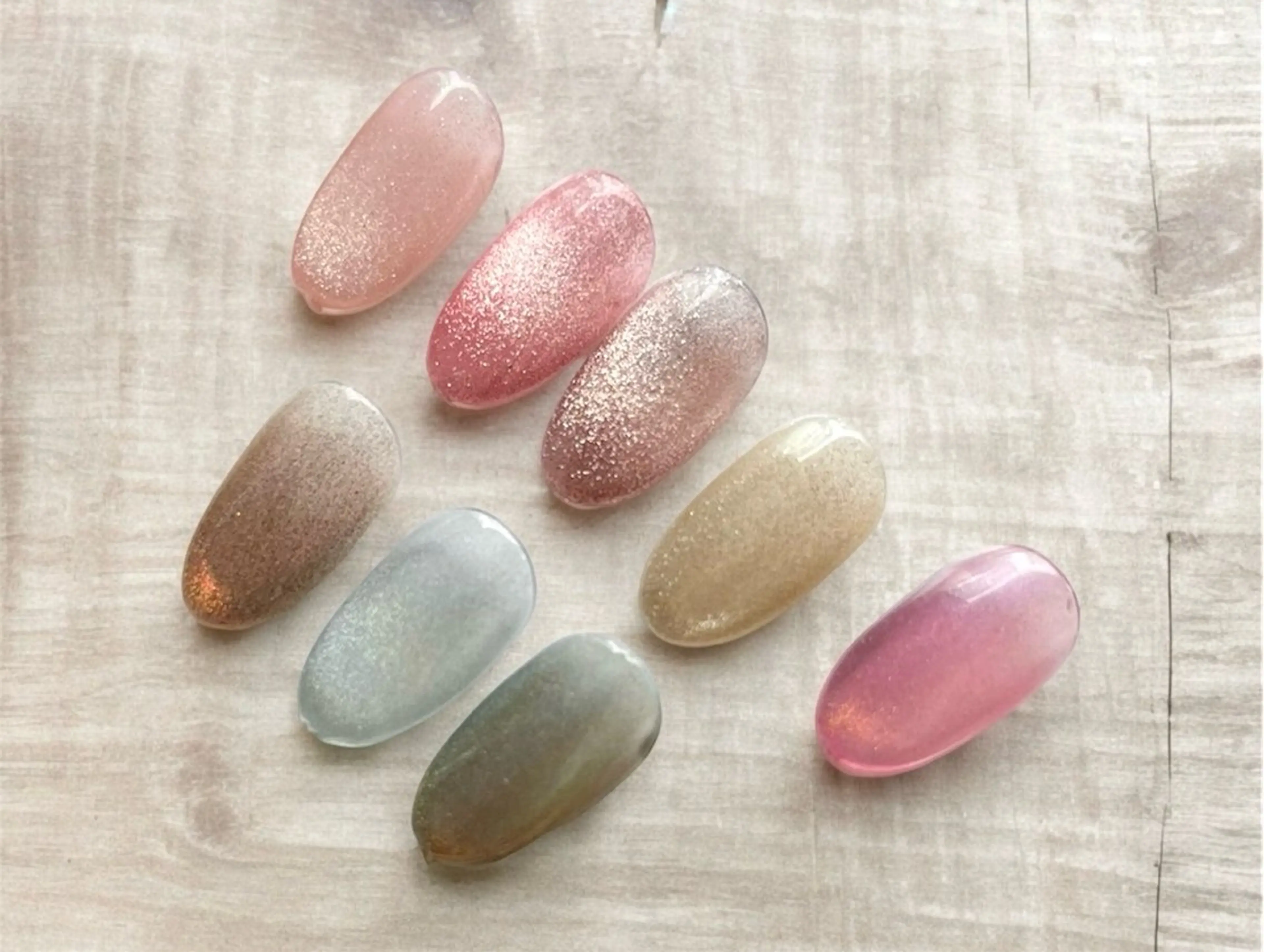 うるうる🫧マグネットネイル+甘皮ケア+保湿オイルの写真