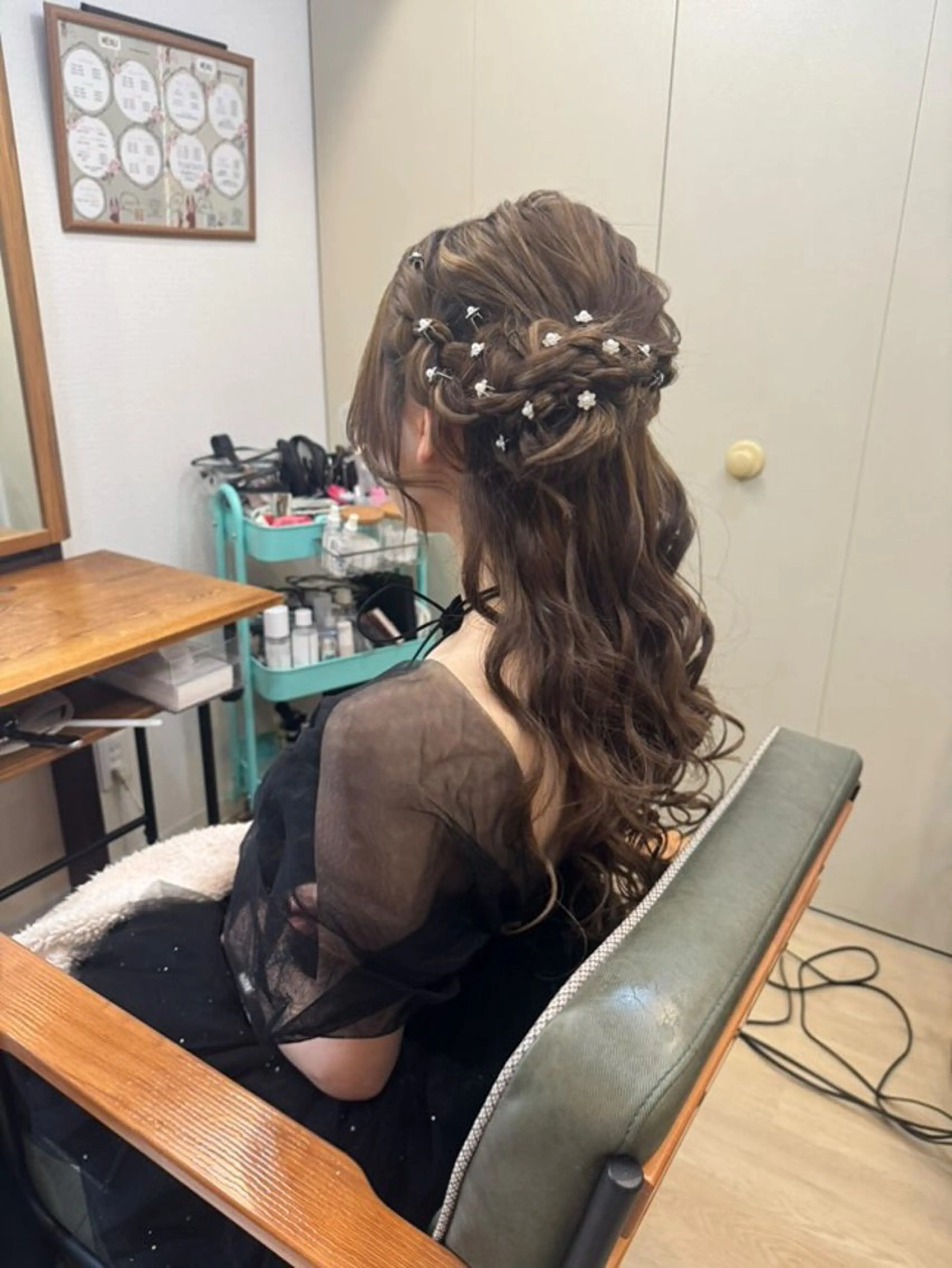 ヘアアレンジ ヘアセット HempBeauty 浅野アサミのヘアスタイル