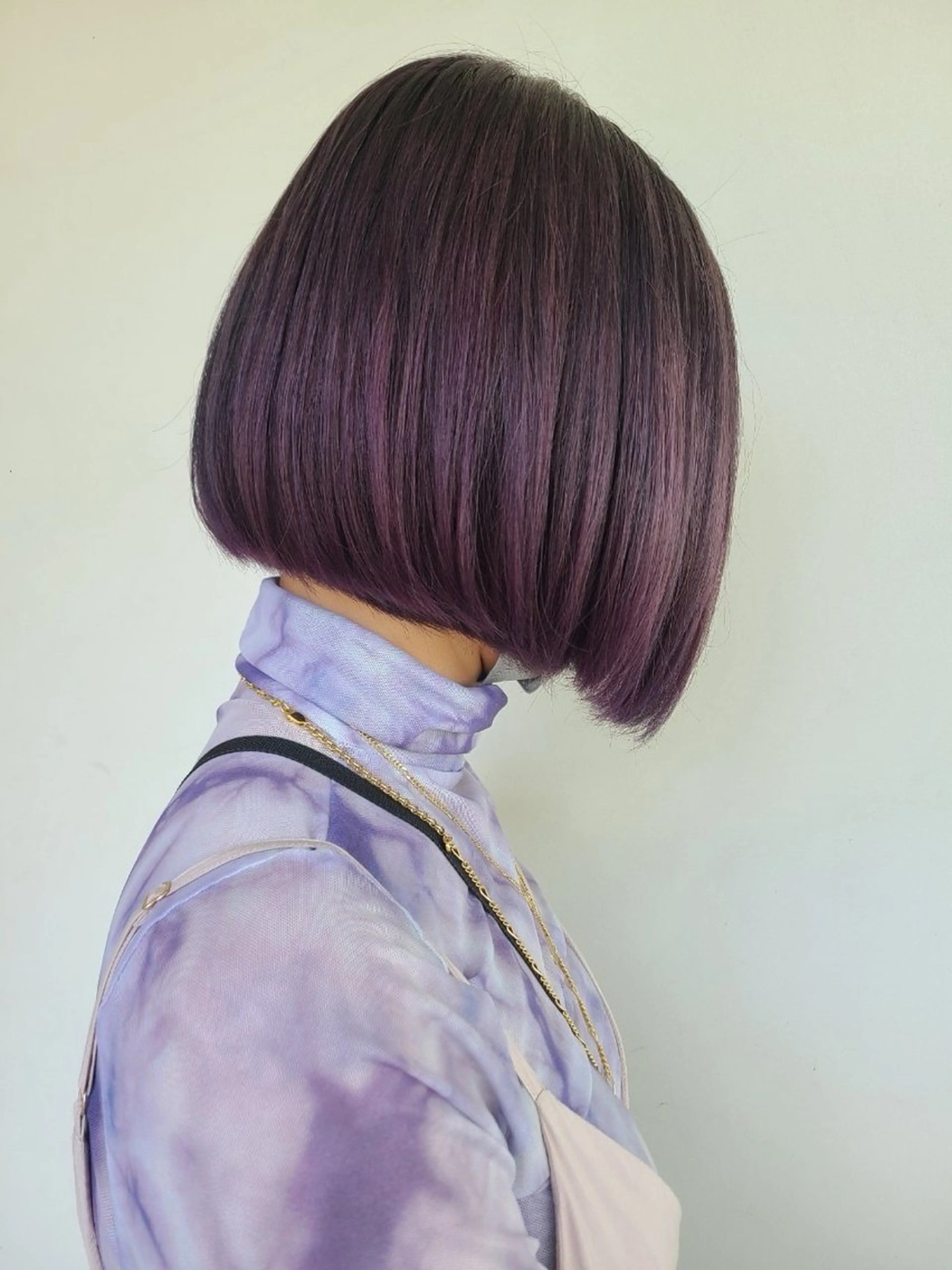 ショート カラー 本間 良のヘアスタイル