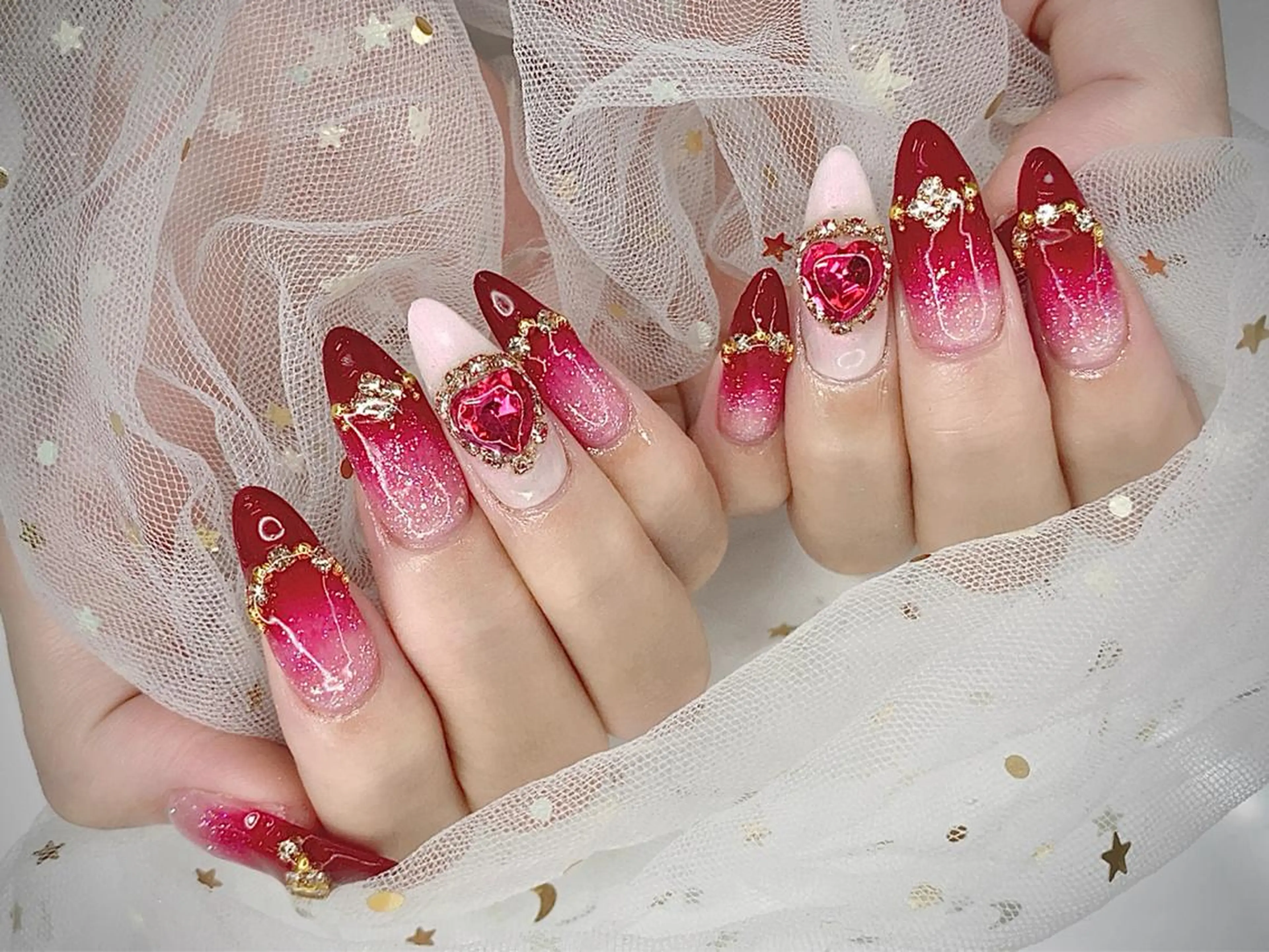 ネイル I-nailロング /ワンホン/キラキラのネイルデザイン