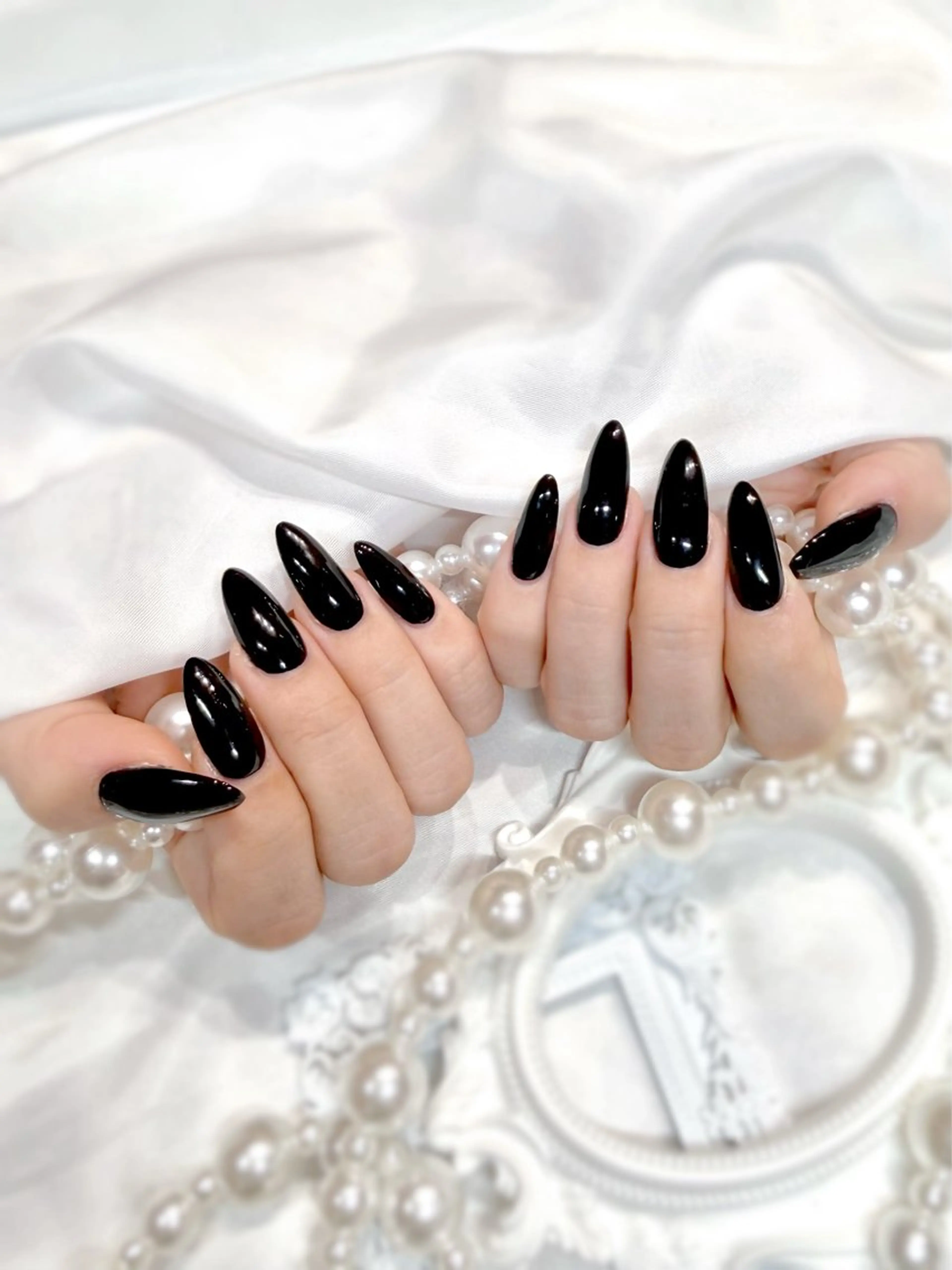 ネイル ワンカラーネイル ハンドネイル RitsNail 🤍 RENAのネイルデザイン