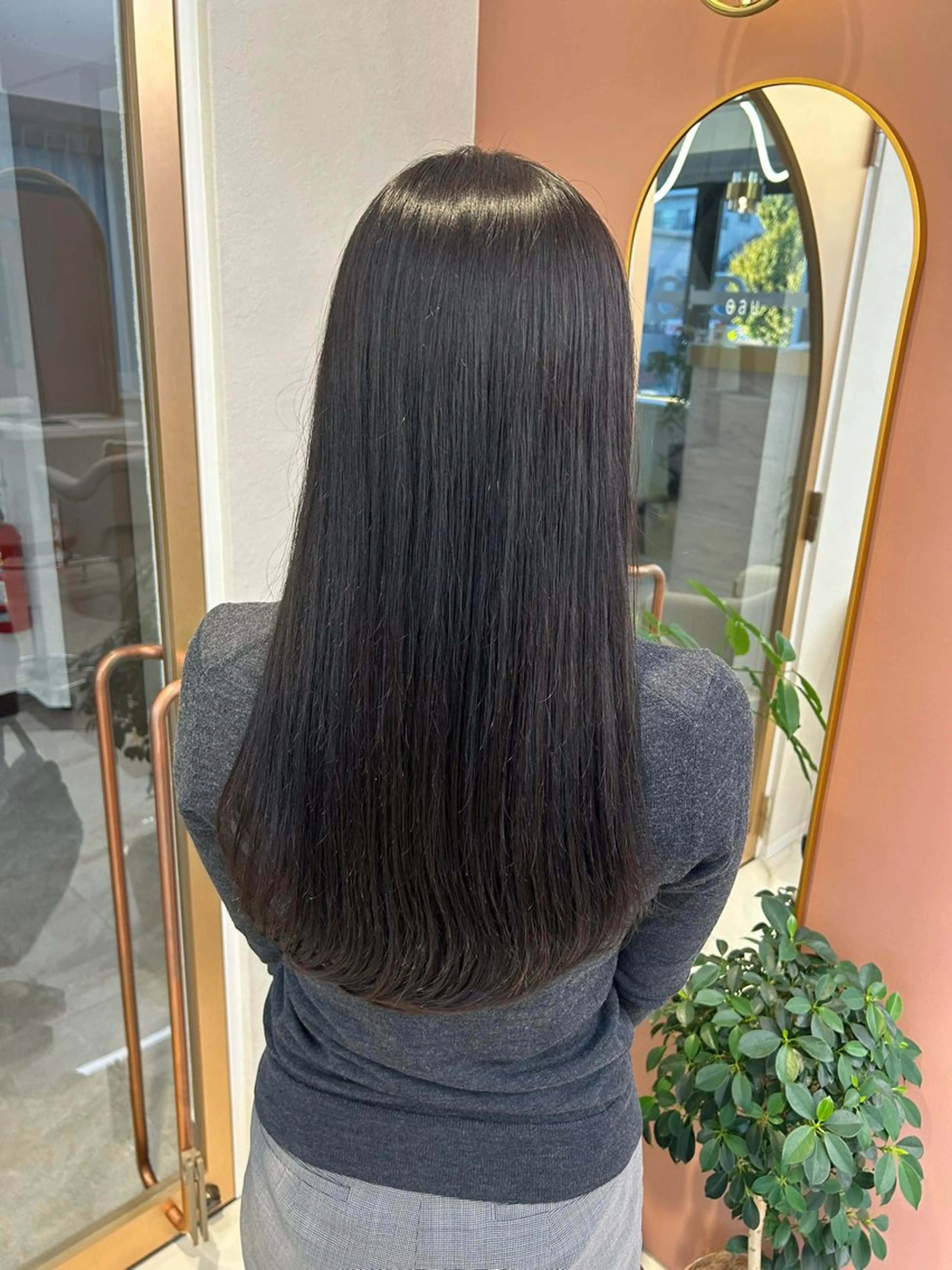 ロング カット トリートメント 佐合 梨花 / ｅａｕ〈オー〉のヘアスタイル