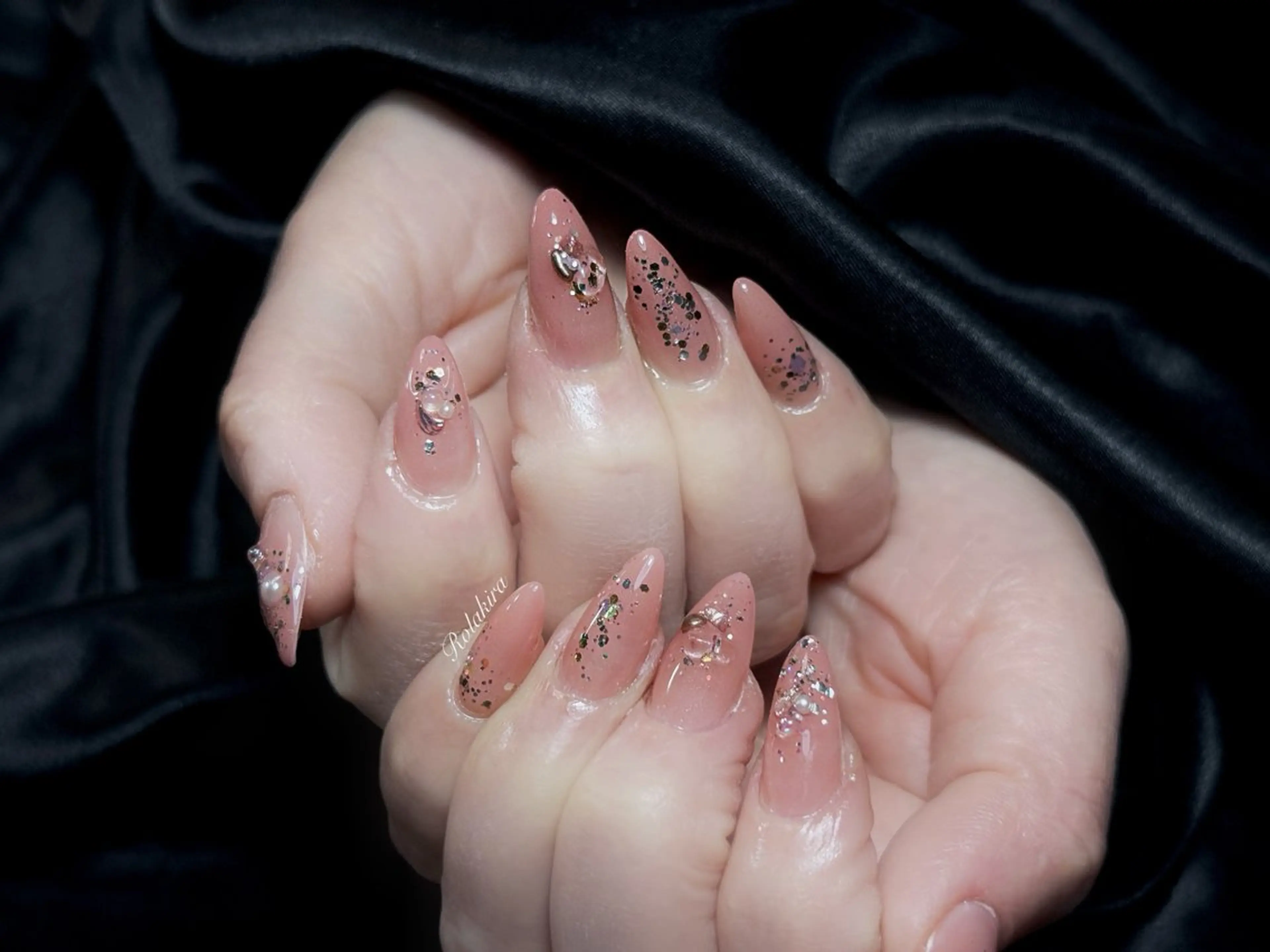 ネイル チークネイル 長さ出し フレンチネイル ジェルネイル 韓国ネイル ハンドネイル Rola kira 麗のネイルデザイン