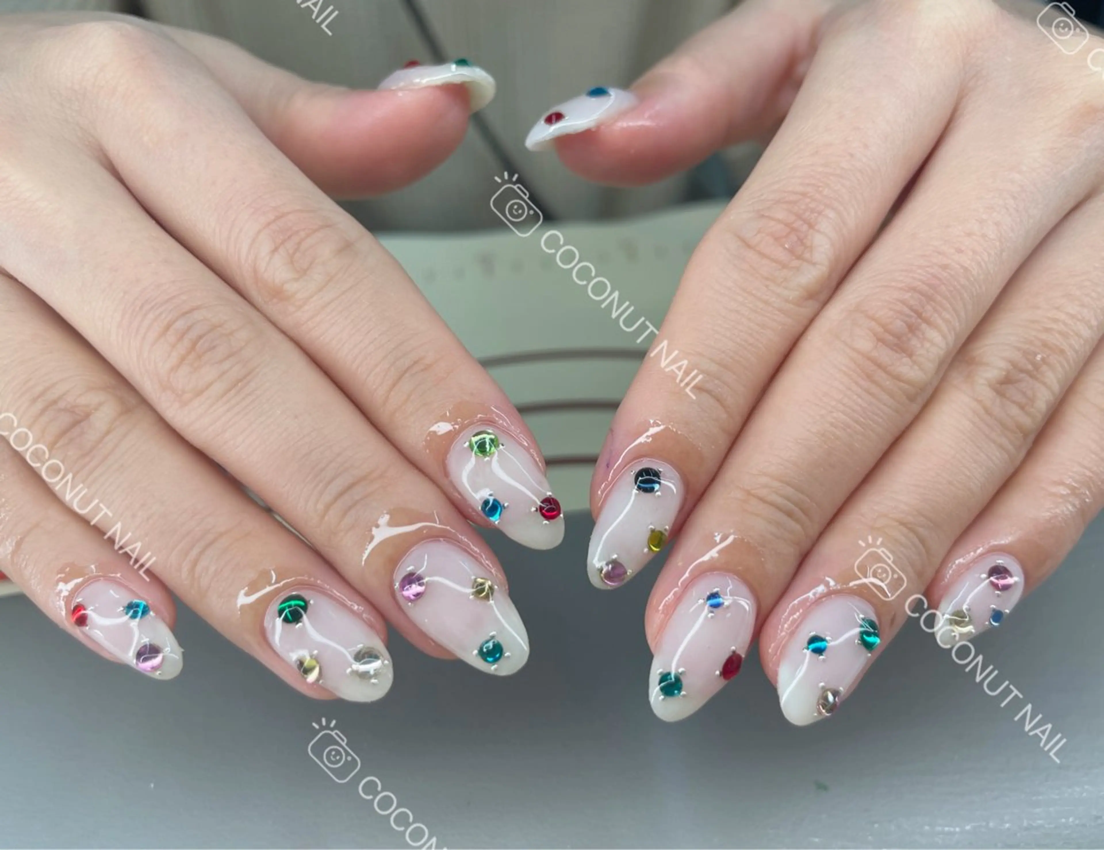ネイル ハンドネイル 神田 ココナッツのネイルデザイン