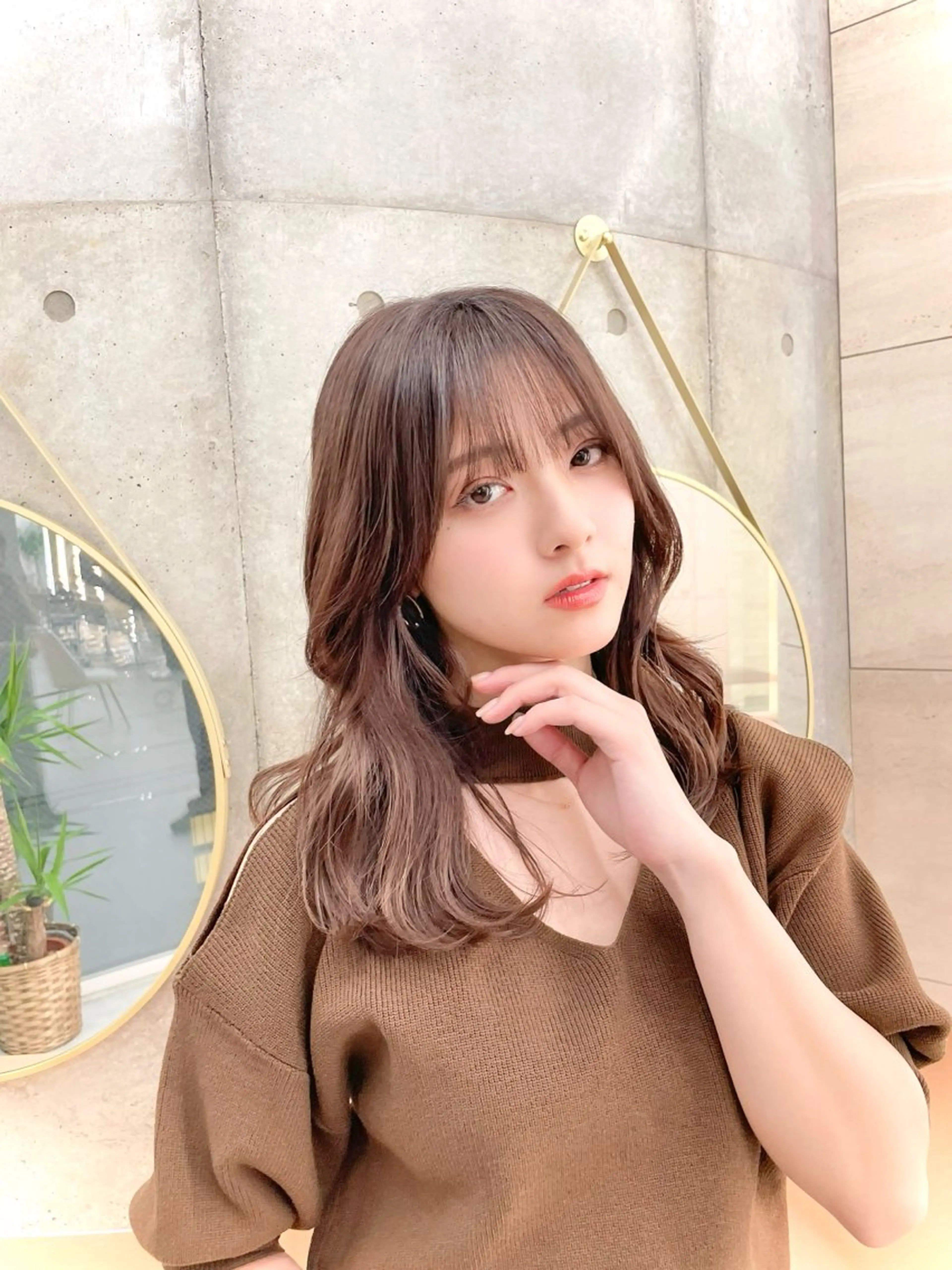 セミロング カラー カット ヘアカラー トリートメント 韓国ヘア🇰🇷 レイヤー/芝春樹のヘアスタイル