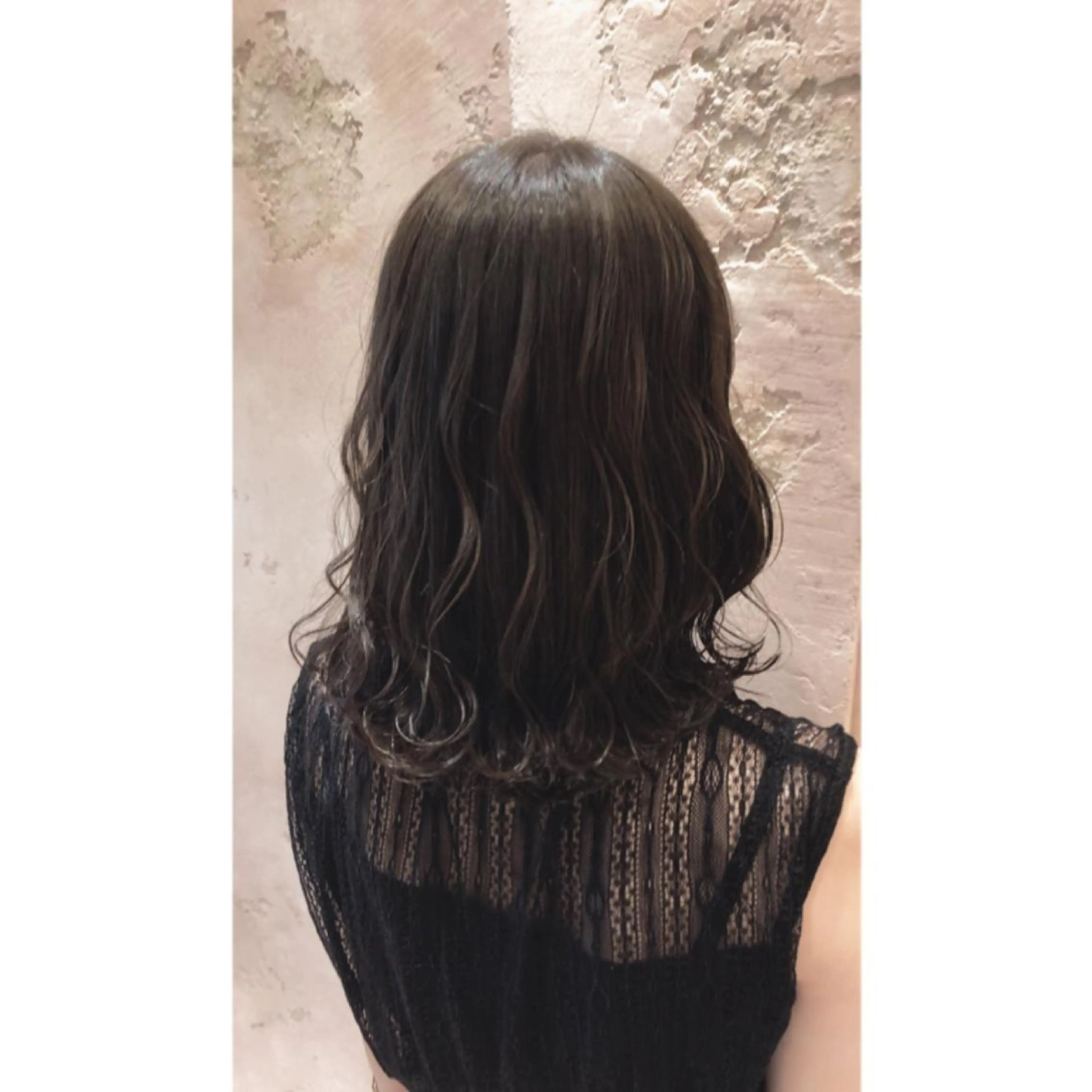 ミディアム カット ヘアカラー トリートメント 代表山口ひな 髪質改善のプロのヘアスタイル