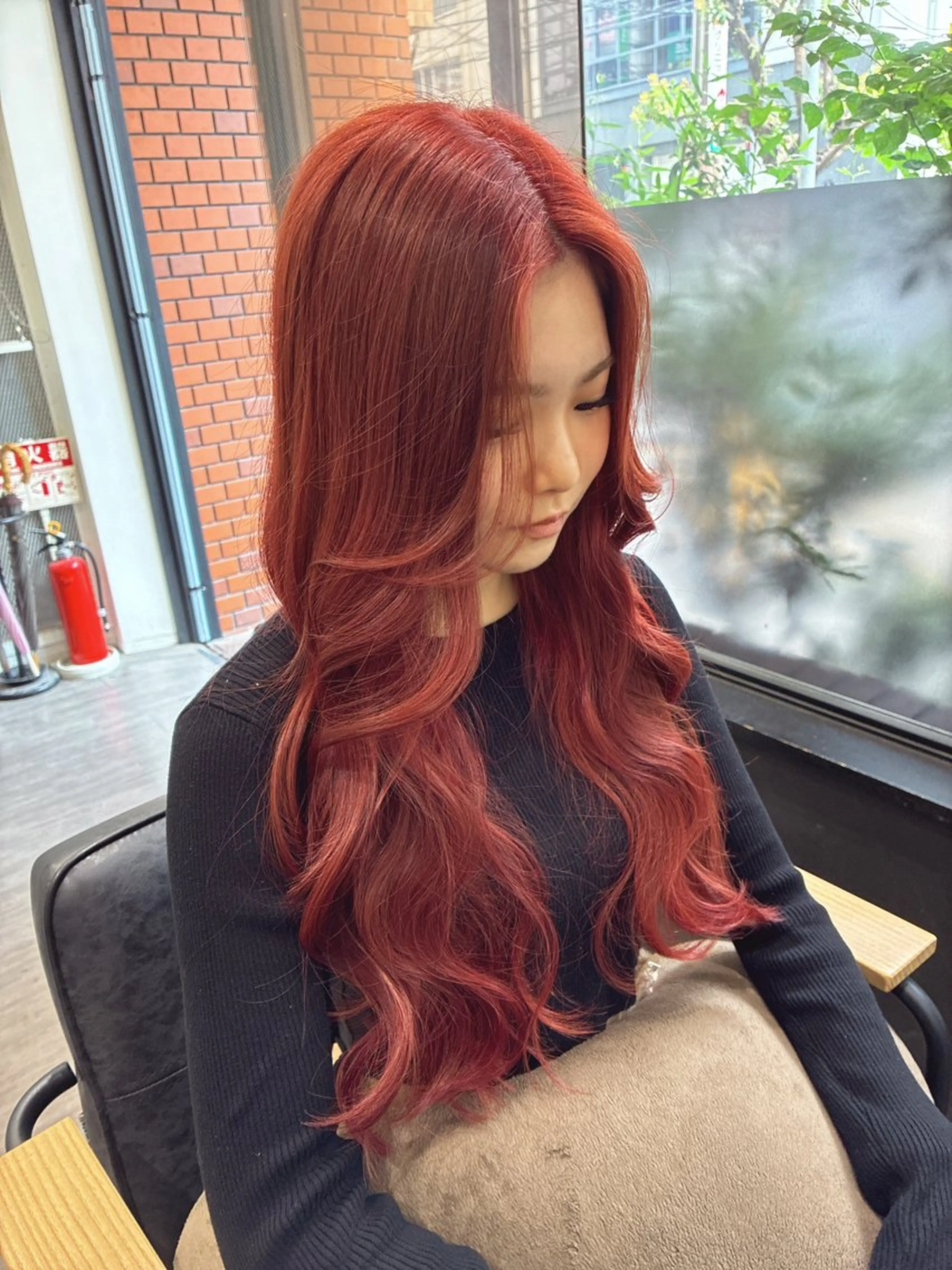 ブリーチ ＋ オンカラー🎨 ＋ 美潤トリートメント🫧の写真