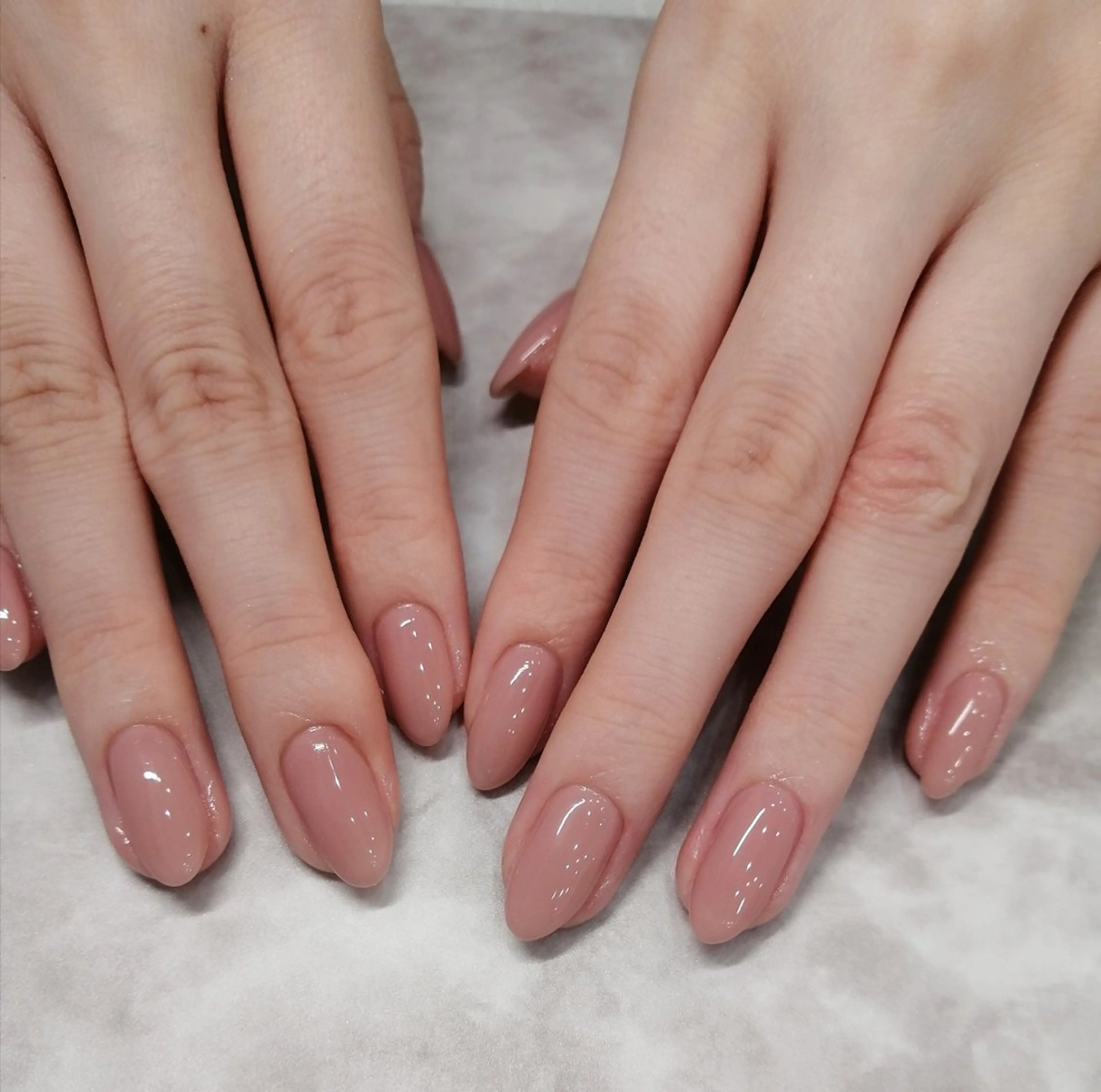 ネイル オフィスネイル ワンカラーネイル I.プライベートネイルサロン所属・I.プライベート ネイルサロンのネイルデザイン