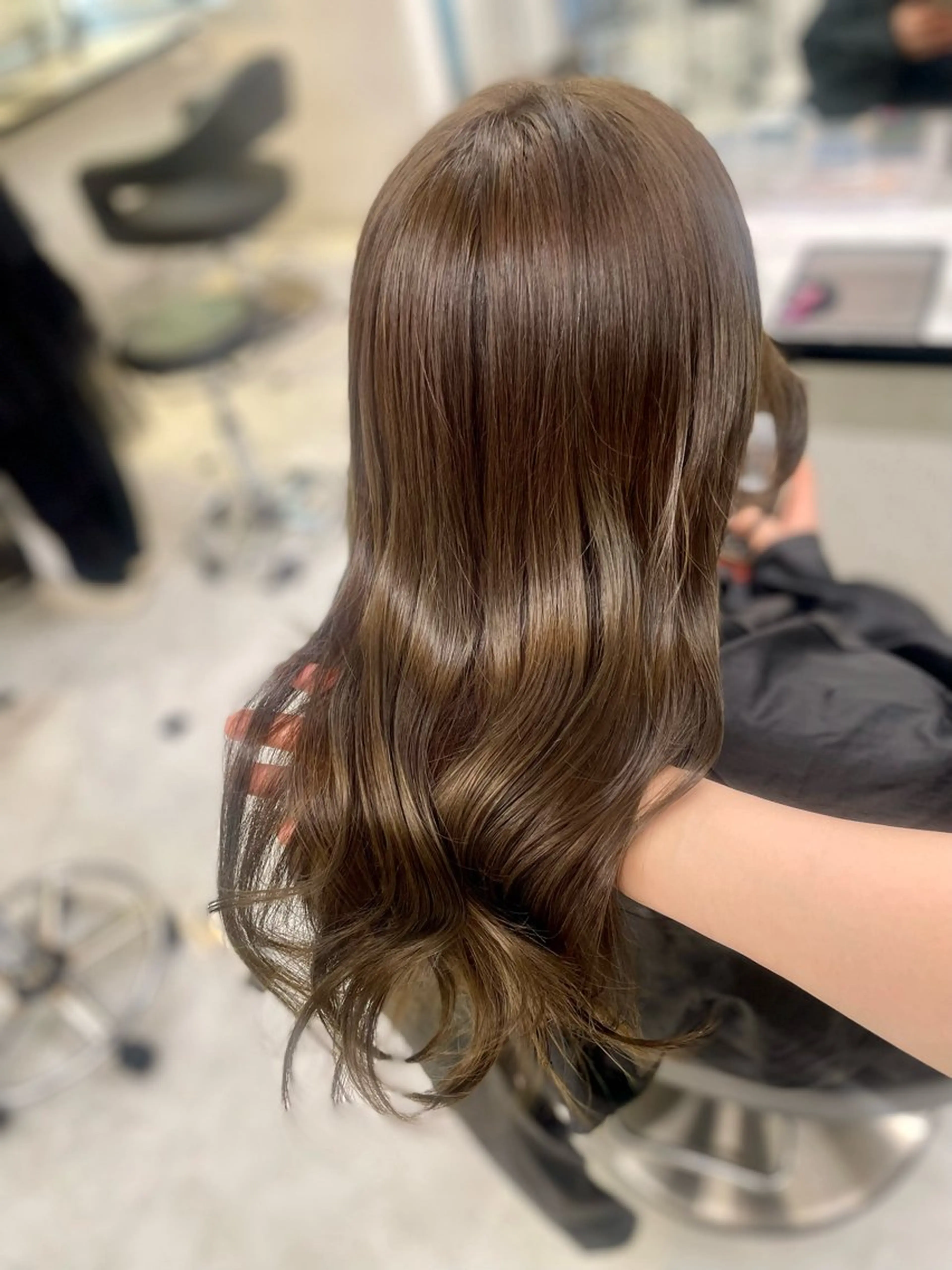 セミロング カット 縮毛矯正 うる艶トレンドヘア 🕊️上野BABYのヘアスタイル