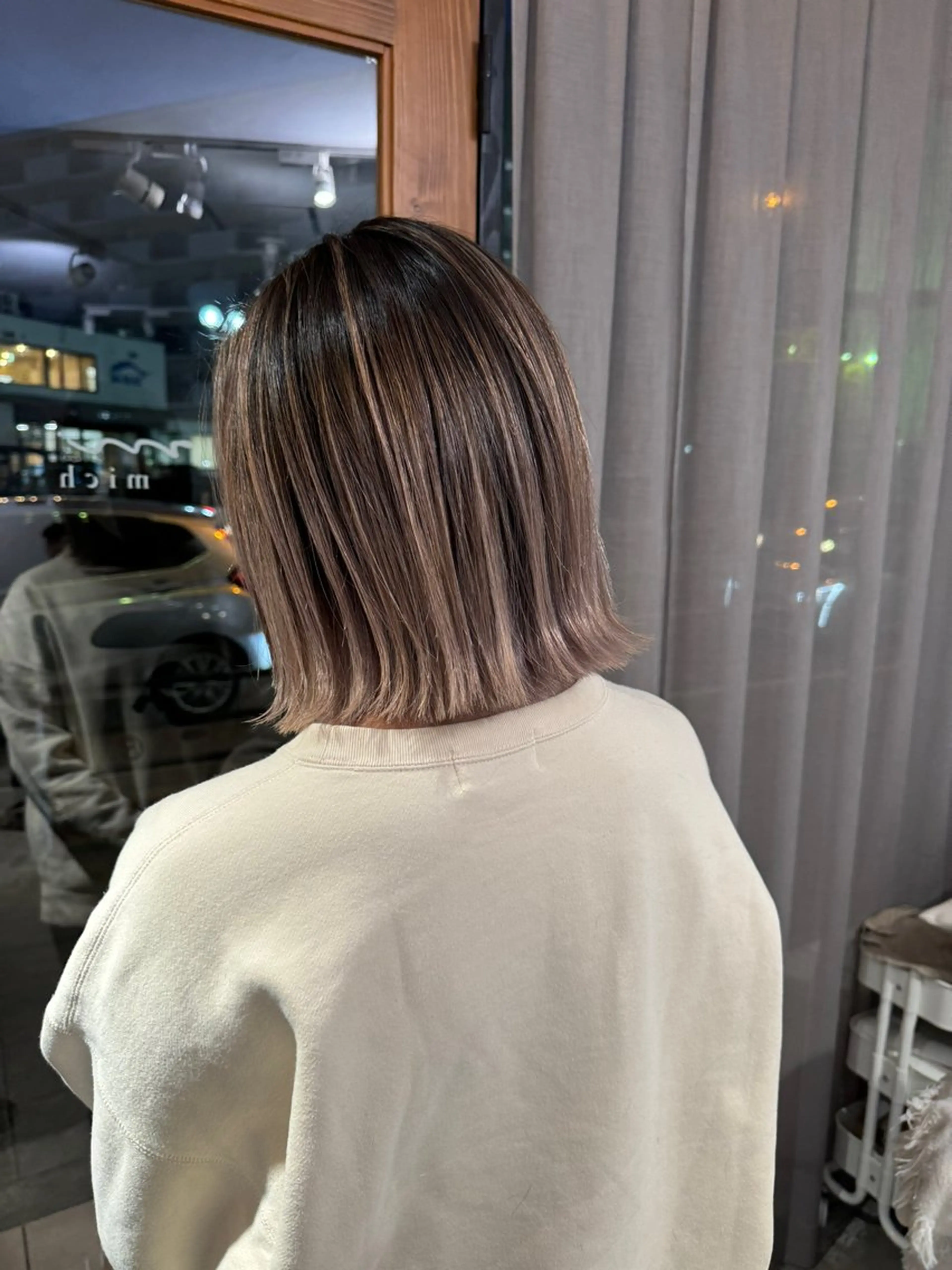 ショート 岸川 恭子のヘアスタイル