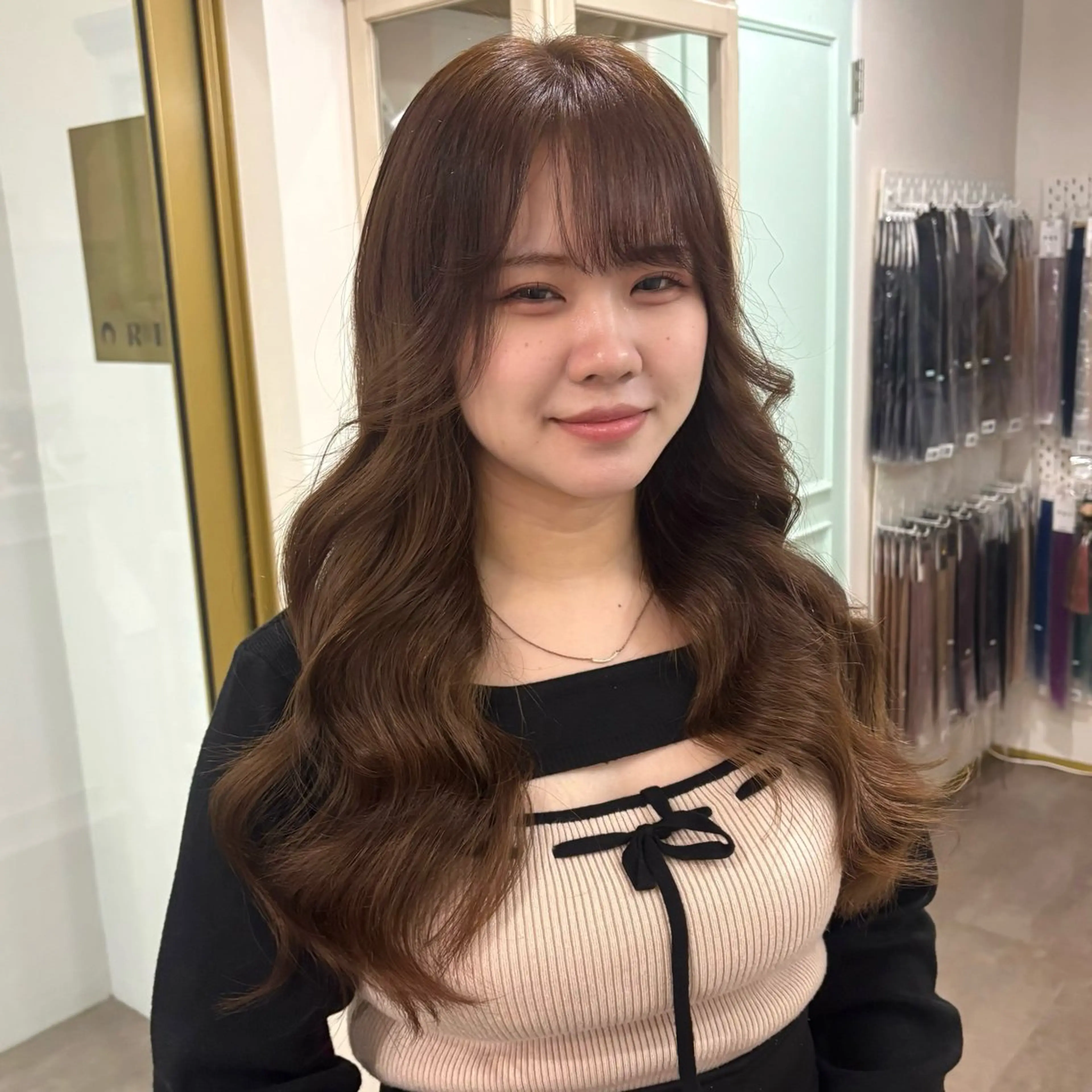 ロング ヘアカラー 美容室ORIKA AI レイヤーカットのヘアスタイル