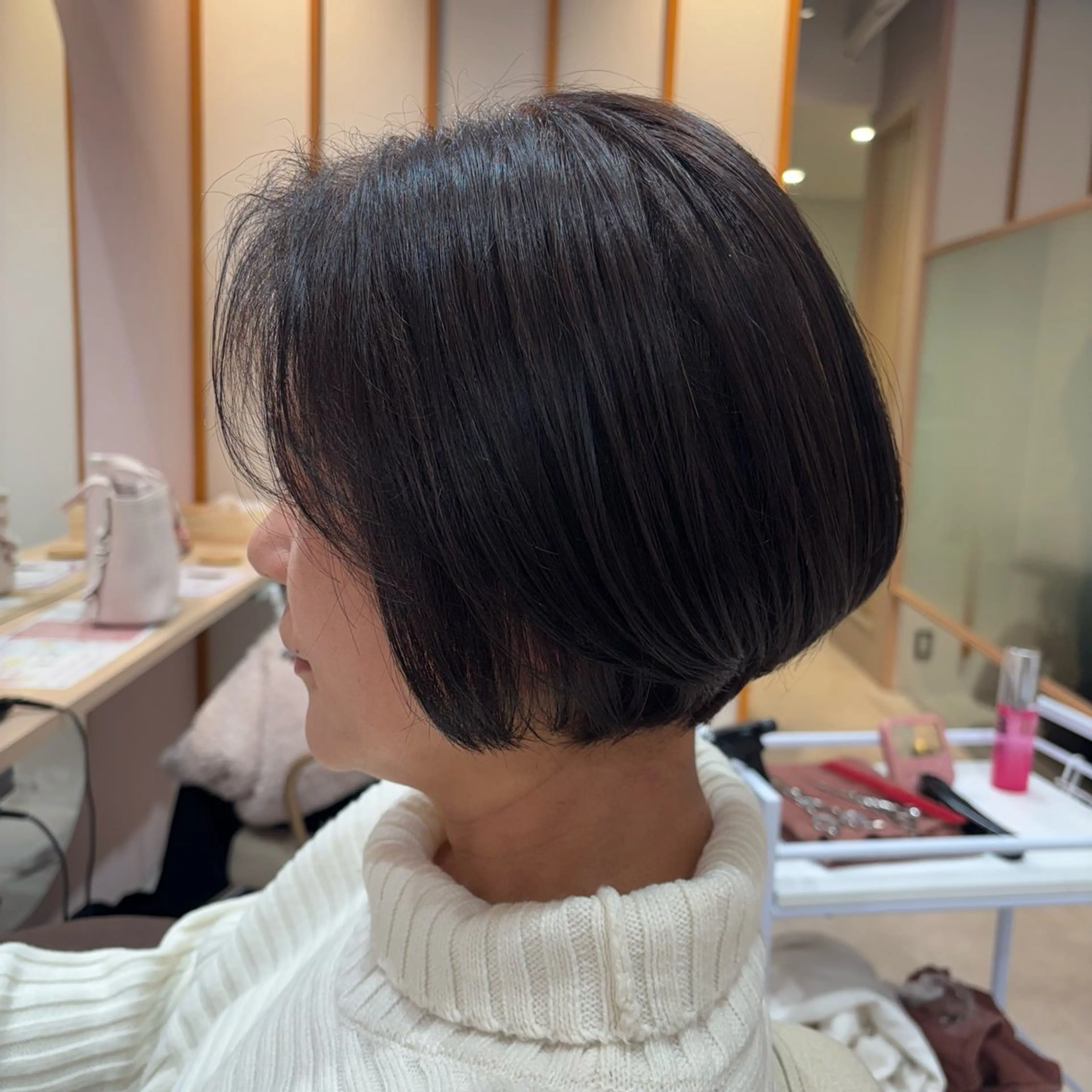 ショート ショートボブ ボブ くびれヘア ショートヘア 小西 七菜子のヘアスタイル