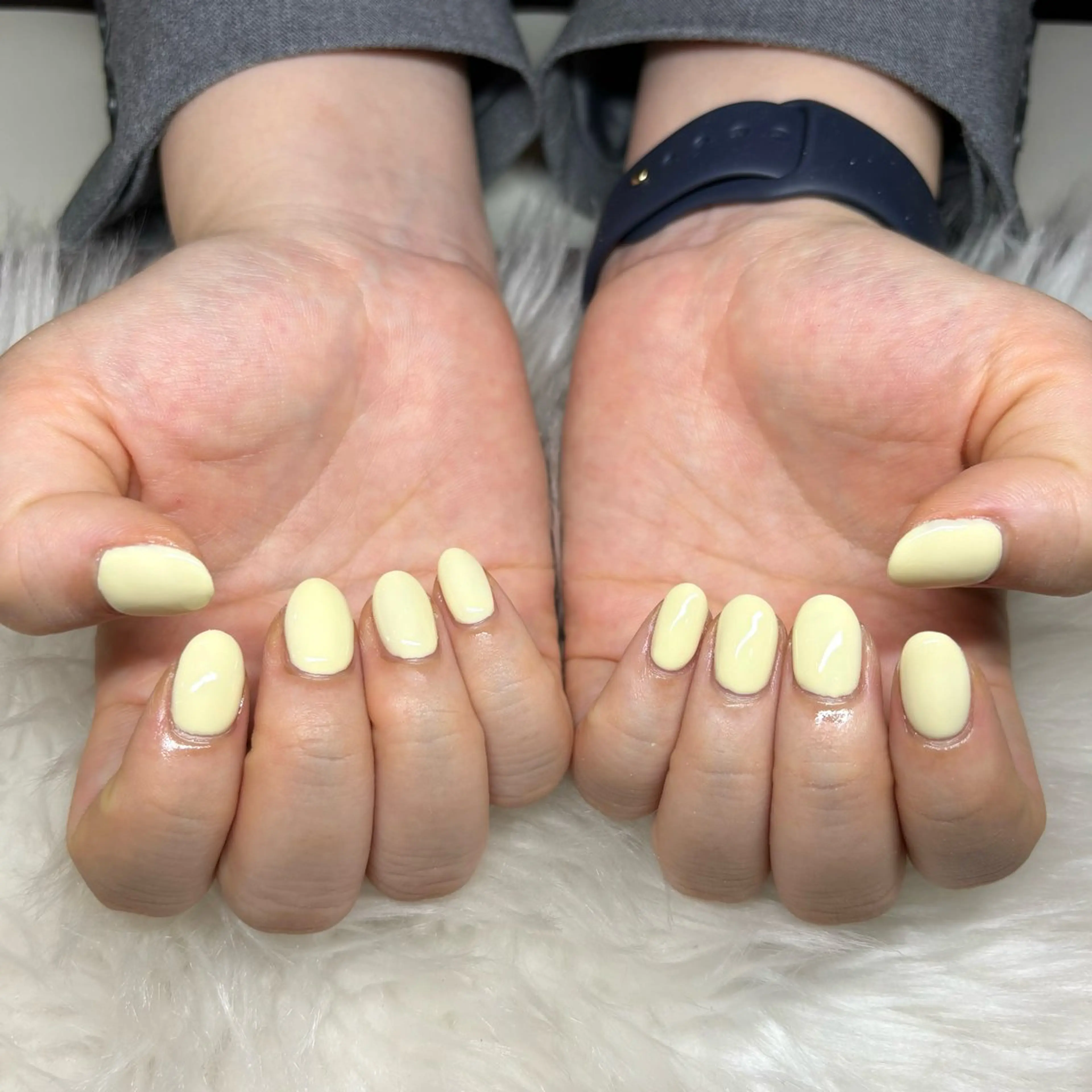 ネイル 黄色 Tobayama 🐈‍⬛໒꒱· ﾟのネイルデザイン