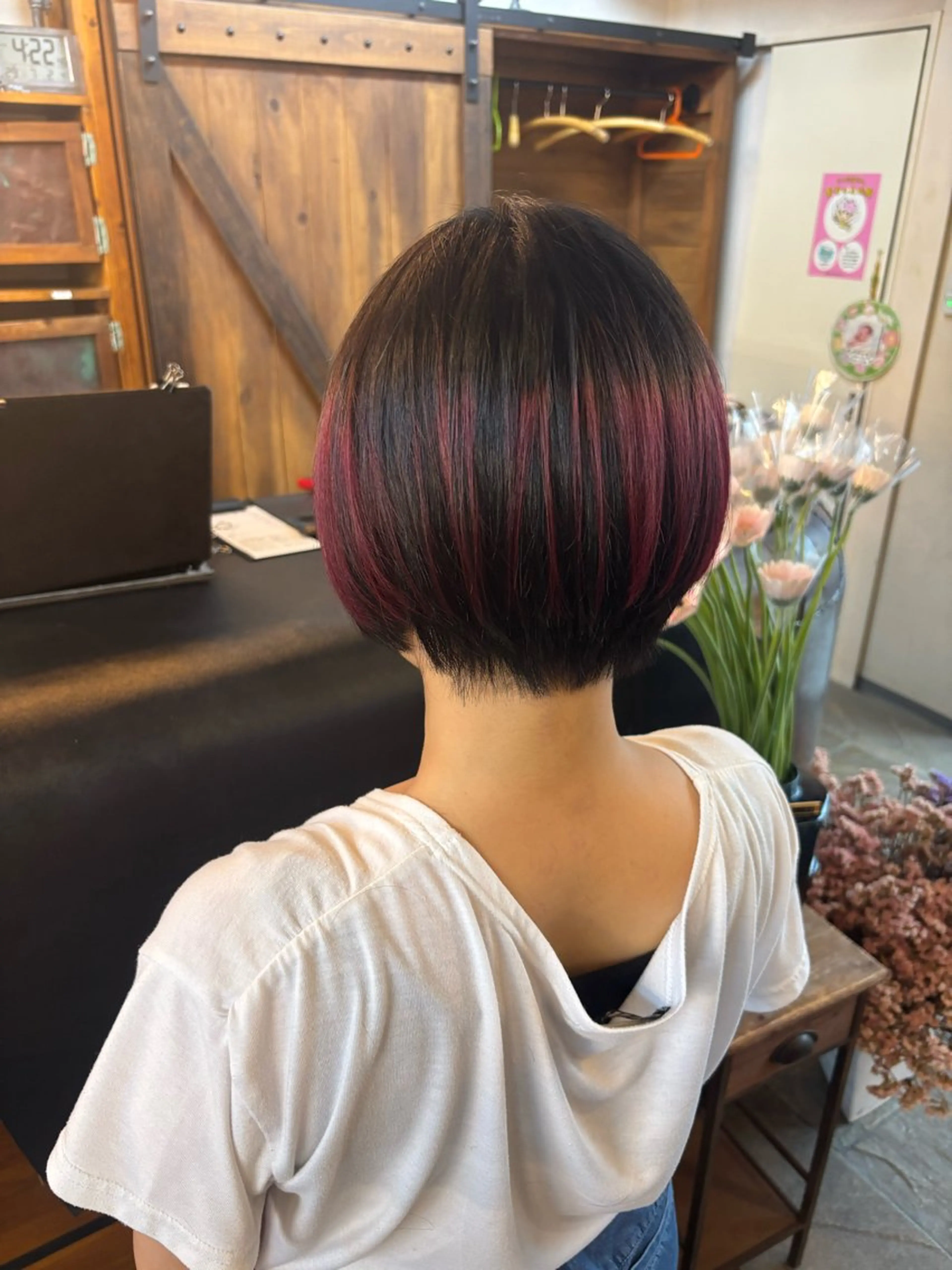 ショート カラー ブリーチ ヘアカラー NAGON STYLE所属・NAGONSTYLE 田村　莉生のヘアスタイル