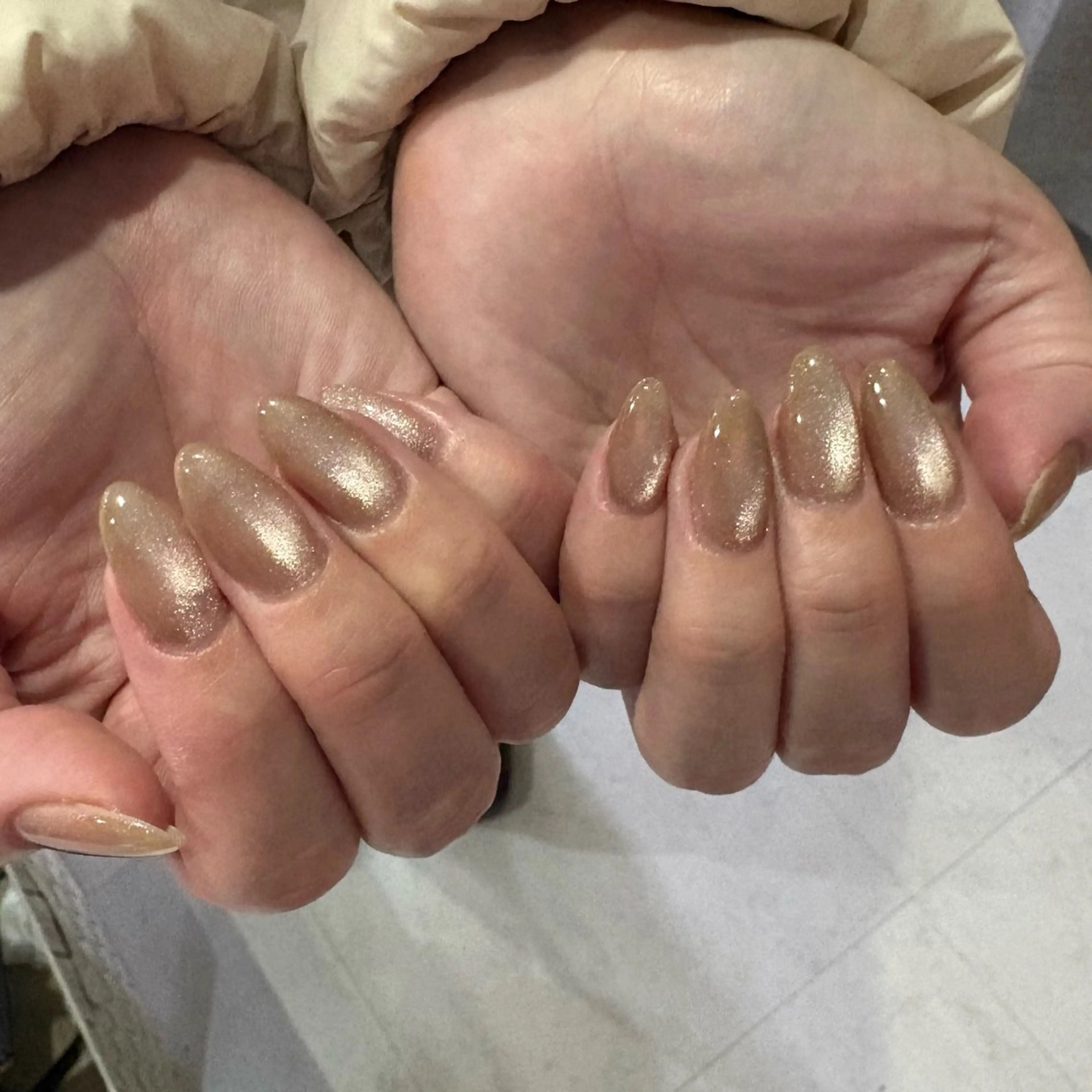 【オフあり専用】ハンド🦋マグネットの写真