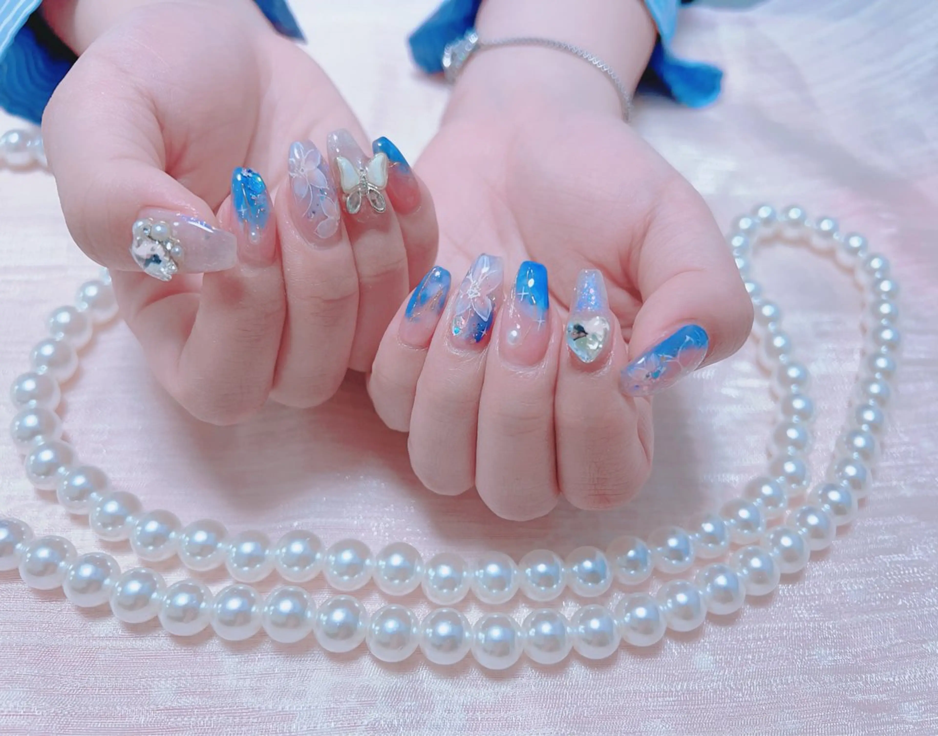 ネイル はぴねす所属・横浜 美夢のネイルデザイン