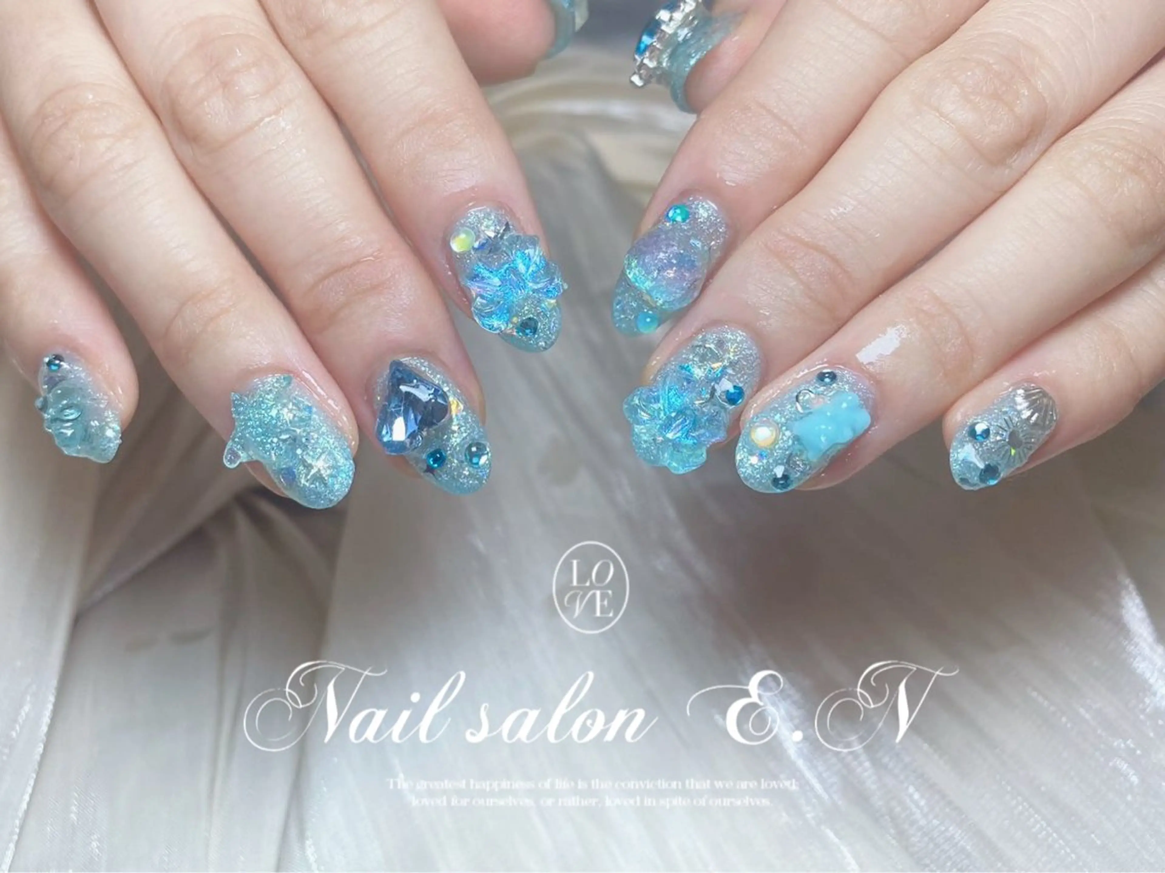 ネイル E.N🦋 長さ出し/持ち込みのネイルデザイン