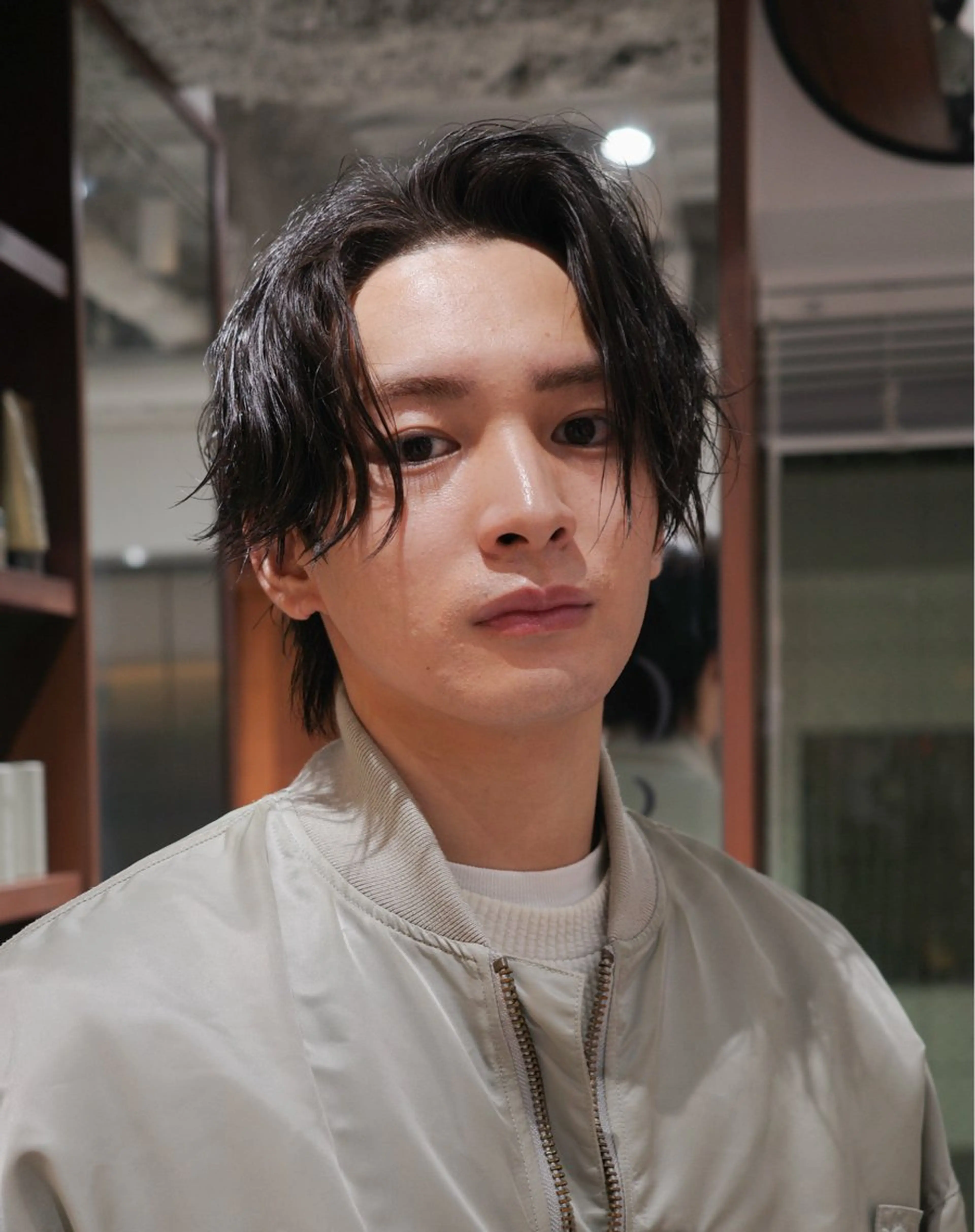 ショート カラー ヘアアレンジ メンズ カット OPUSダブルカラー ケアブリーチのヘアスタイル