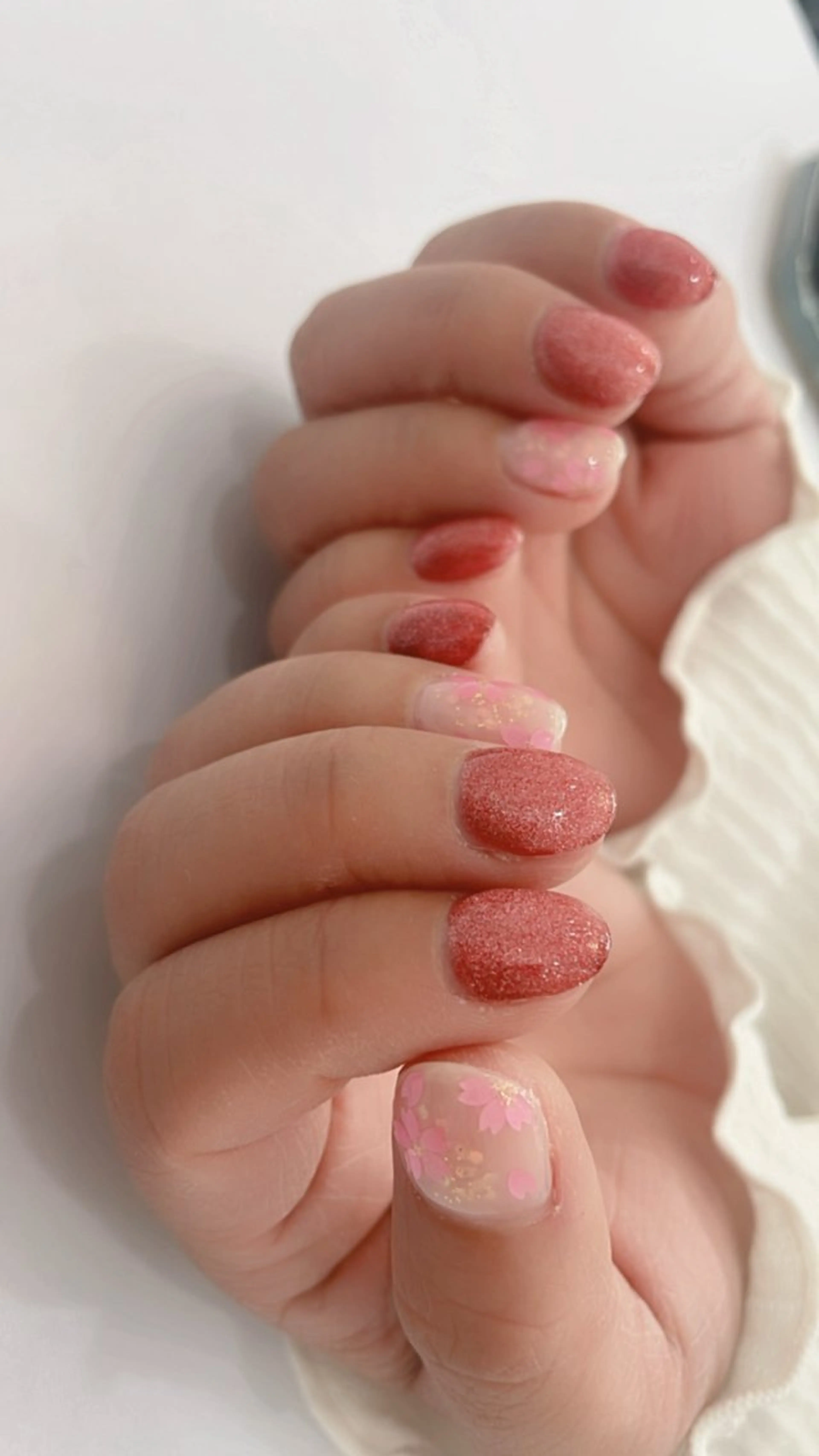 ネイル REGINA所属・REGINA 理沙のネイルデザイン