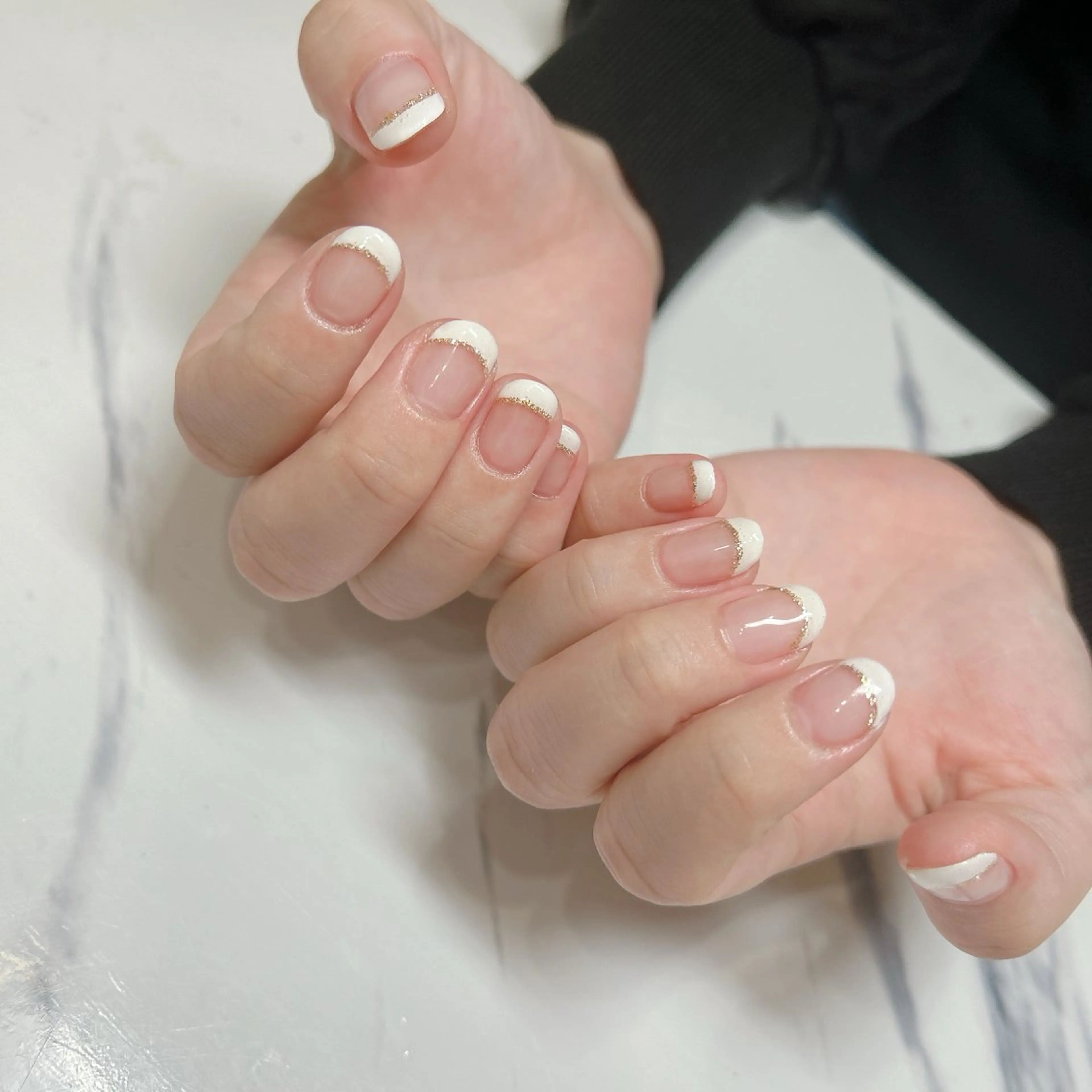 ネイル フレンチネイル ラメ(グリッター) 大内 祐里佳のネイルデザイン