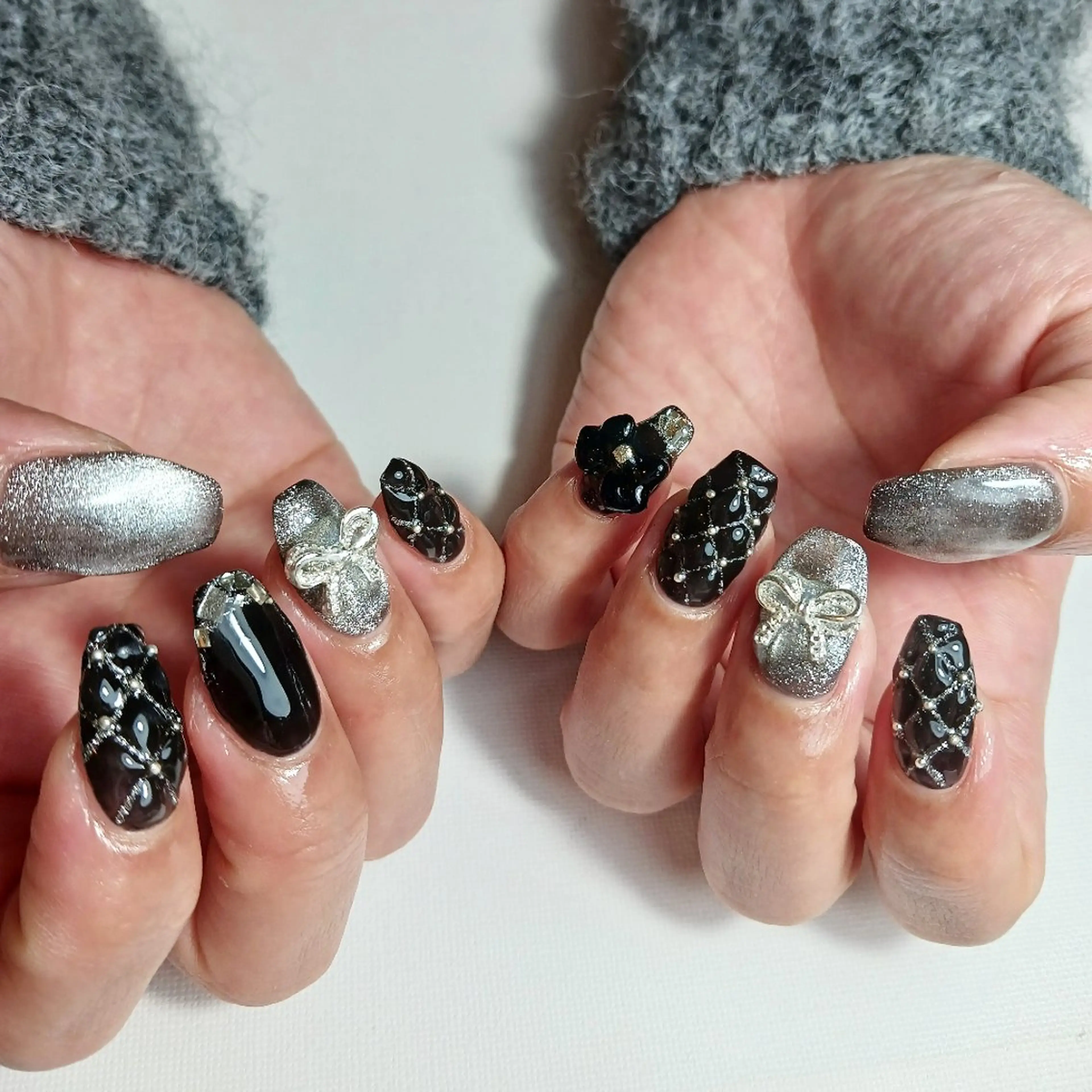 ネイル ジェルネイル 持ち込み ショートネイル シルバー owlnail /持込みデザイン専門のネイルデザイン