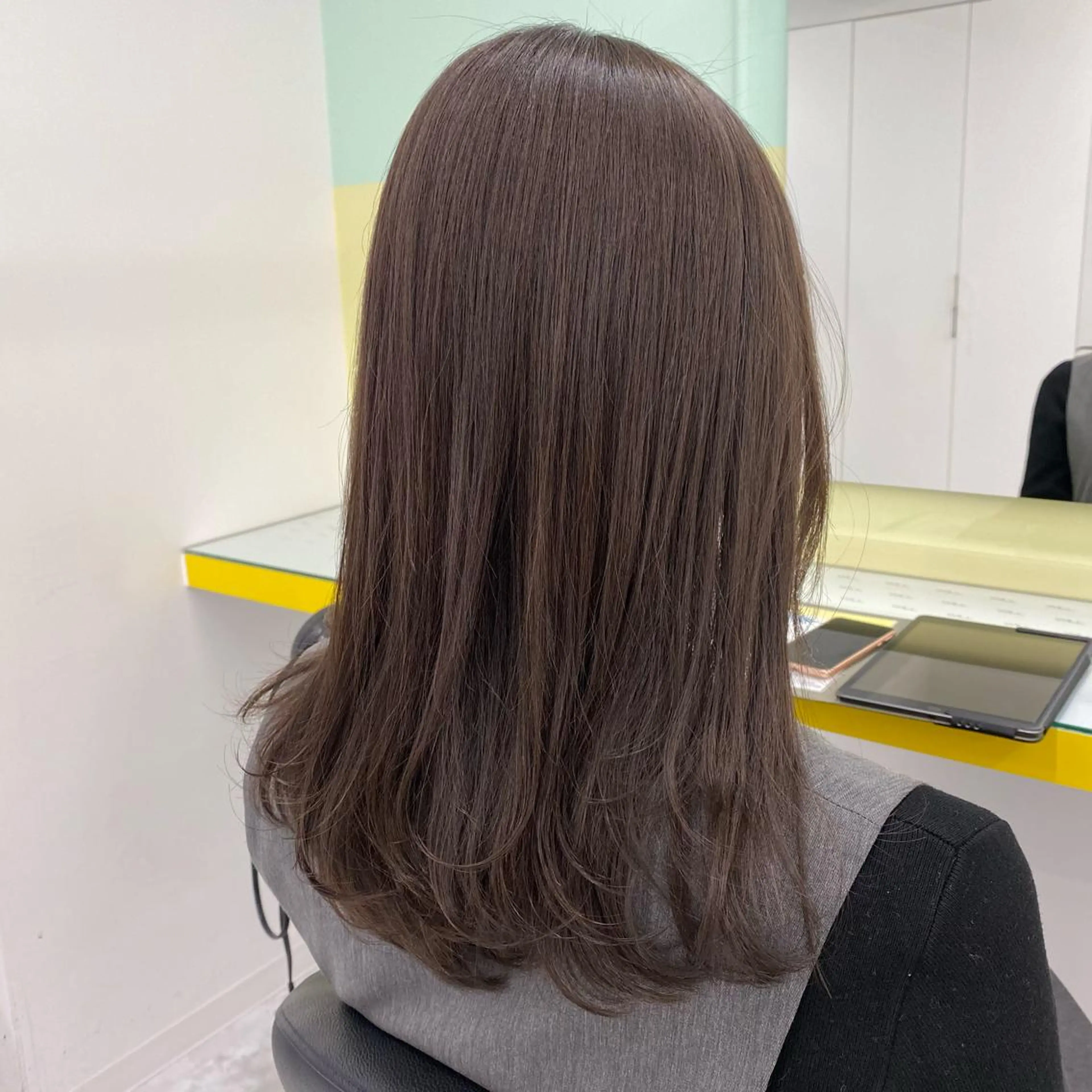 ミディアム カラー ヘアアレンジ カット ヘアカラー mai🍑暖色カラー /レイヤー💖のヘアスタイル