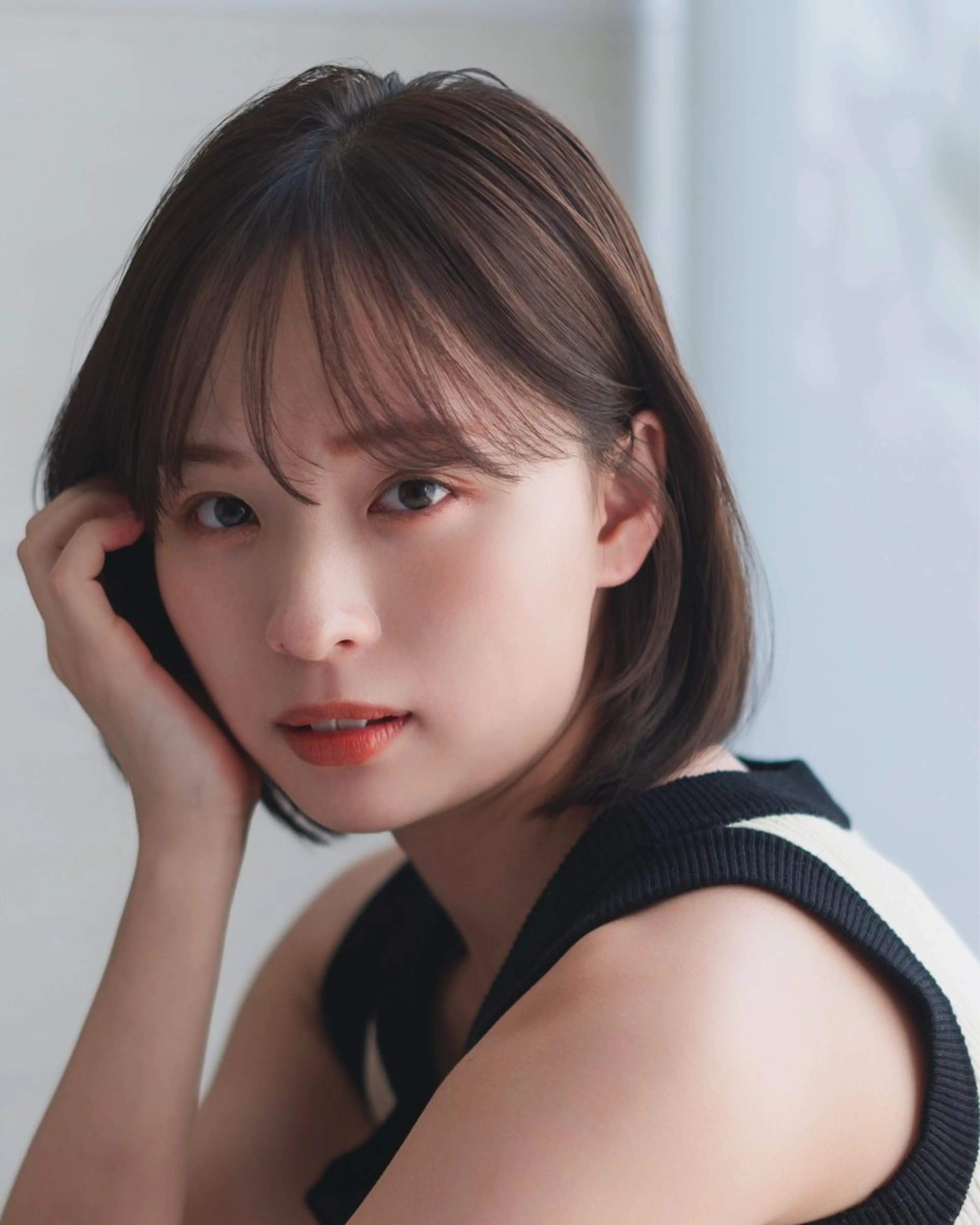 ミディアム カラー カット ヘアカラー トリートメント Le'a銀座所属・前髪/顔周り /レイヤー/秋山 元のヘアスタイル