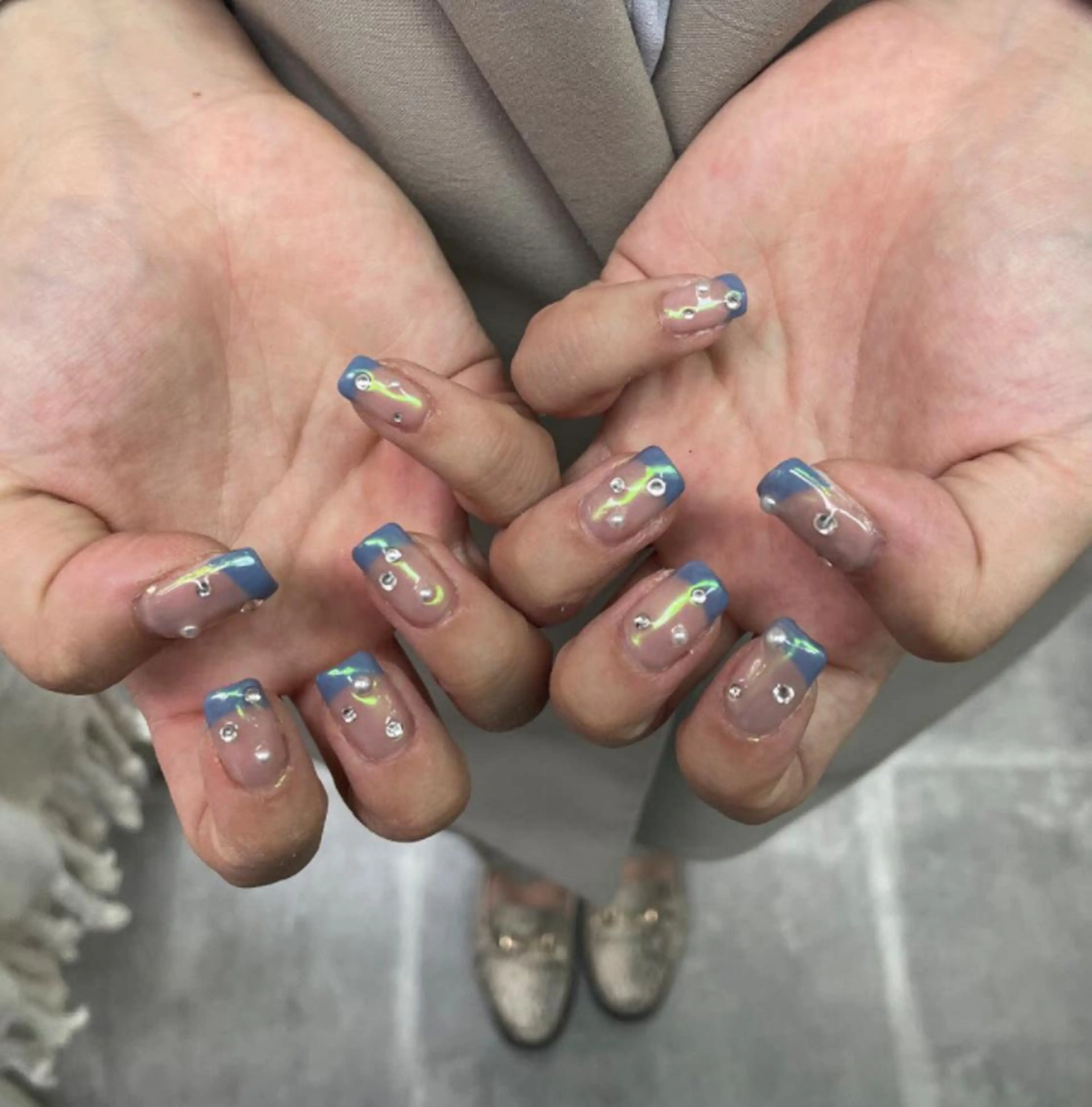 ネイル アートネイル ジェルネイル ミラーネイル ニュアンスネイル スカルプネイル nailstudio eviz新宿店のネイルデザイン