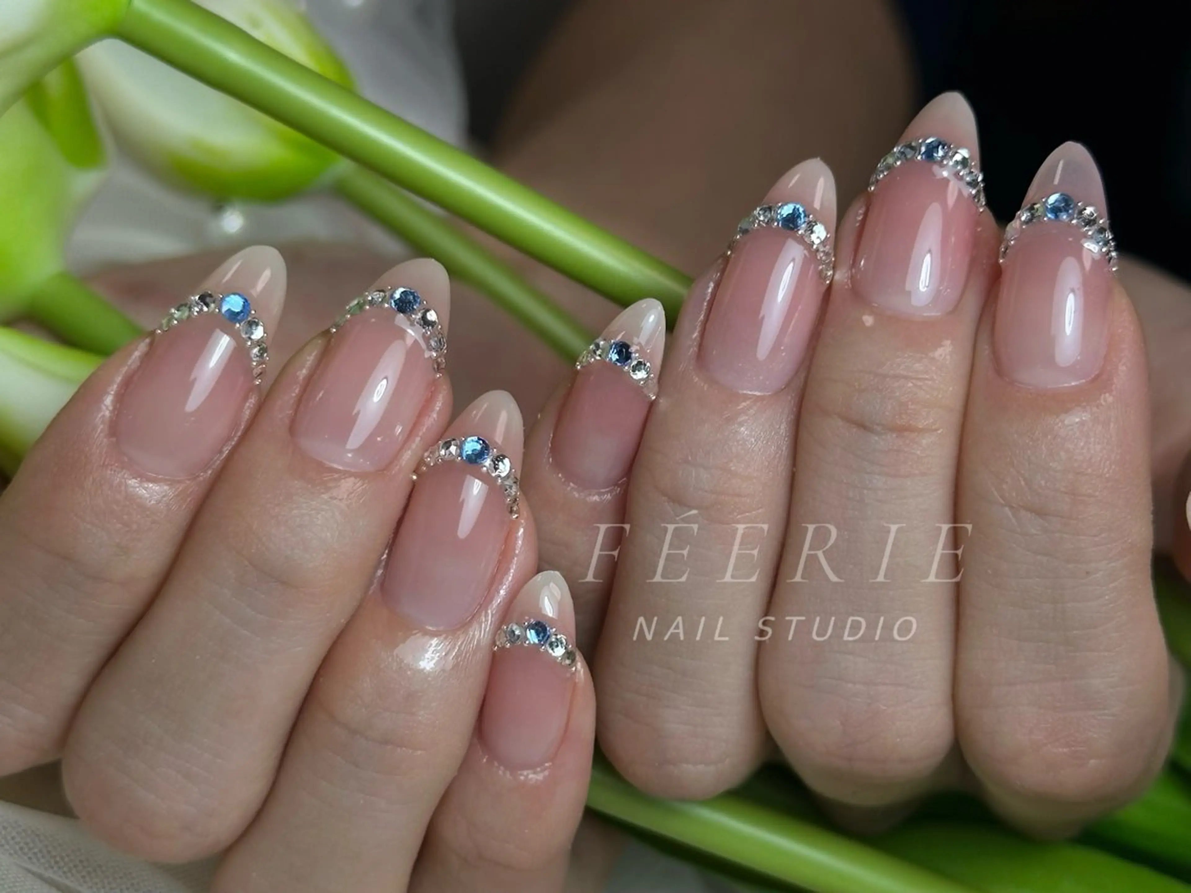 ネイル 成人式 長さ出し フットネイル フレンチネイル ジェルネイル ハンドネイル ハンドケア nail salon Feerieのネイルデザイン