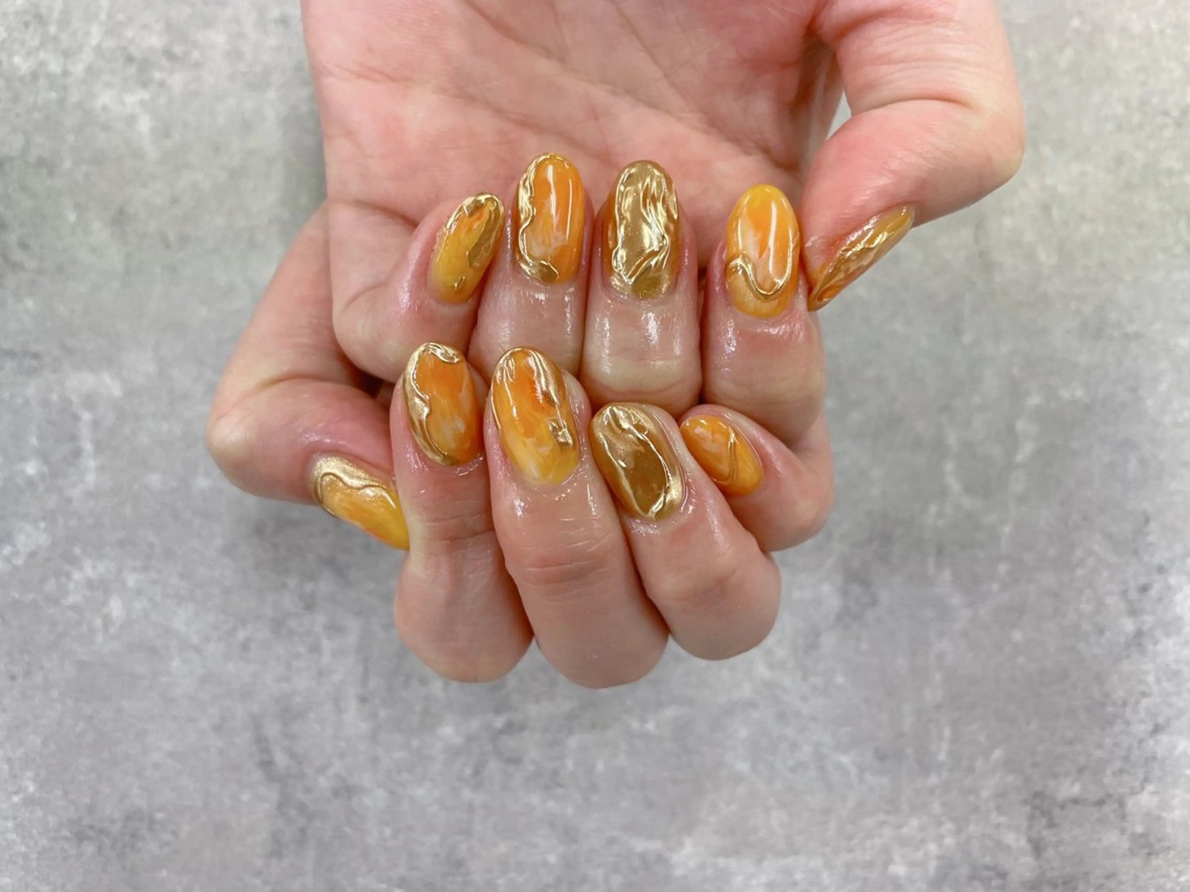 ネイル ミラーネイル ニュアンスネイル オレンジ foglia❁﻿. ⌇﻿imamuraのネイルデザイン