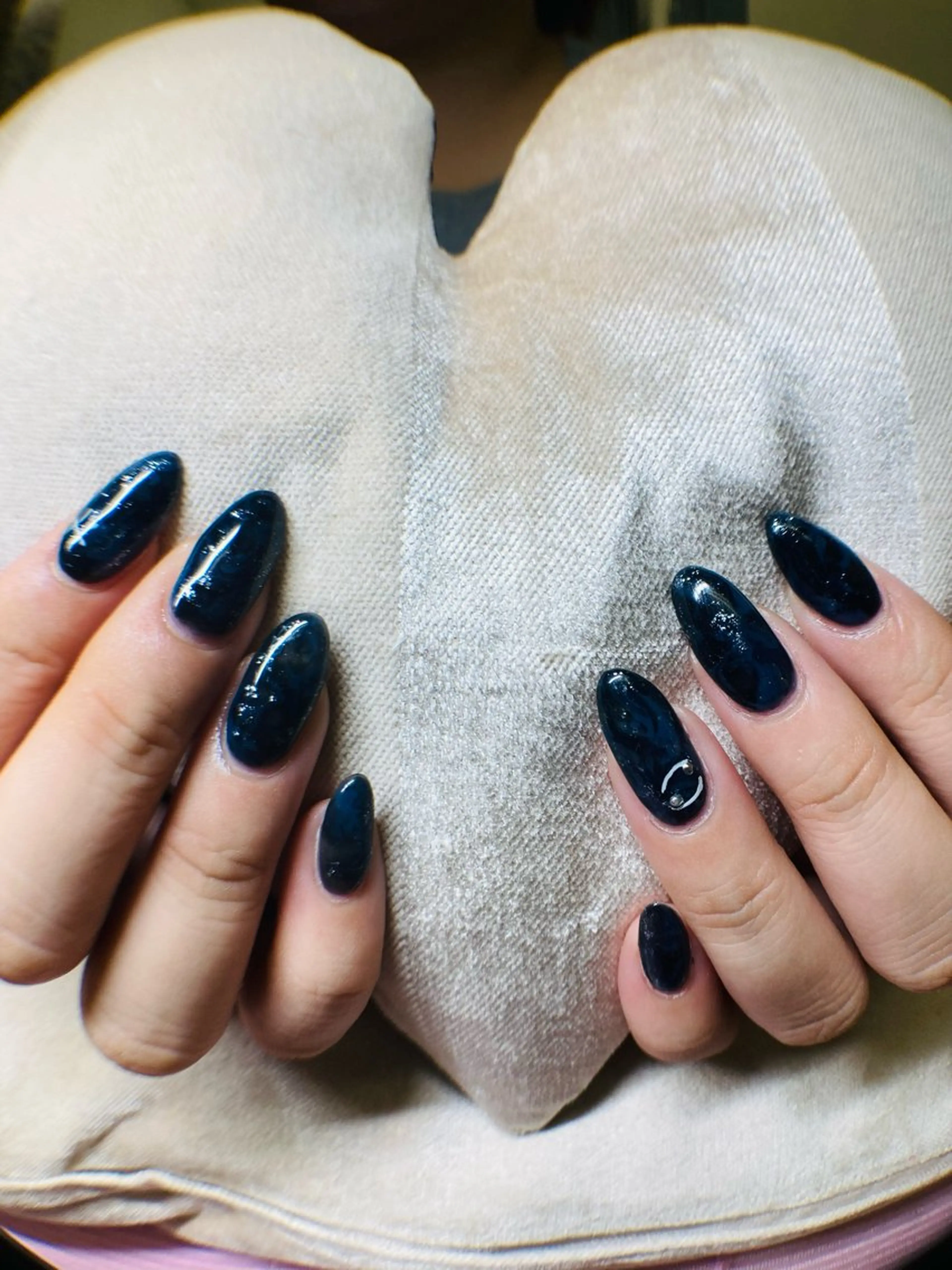 ネイル ECLAT エクラ所属・寺山 千鶴のネイルデザイン