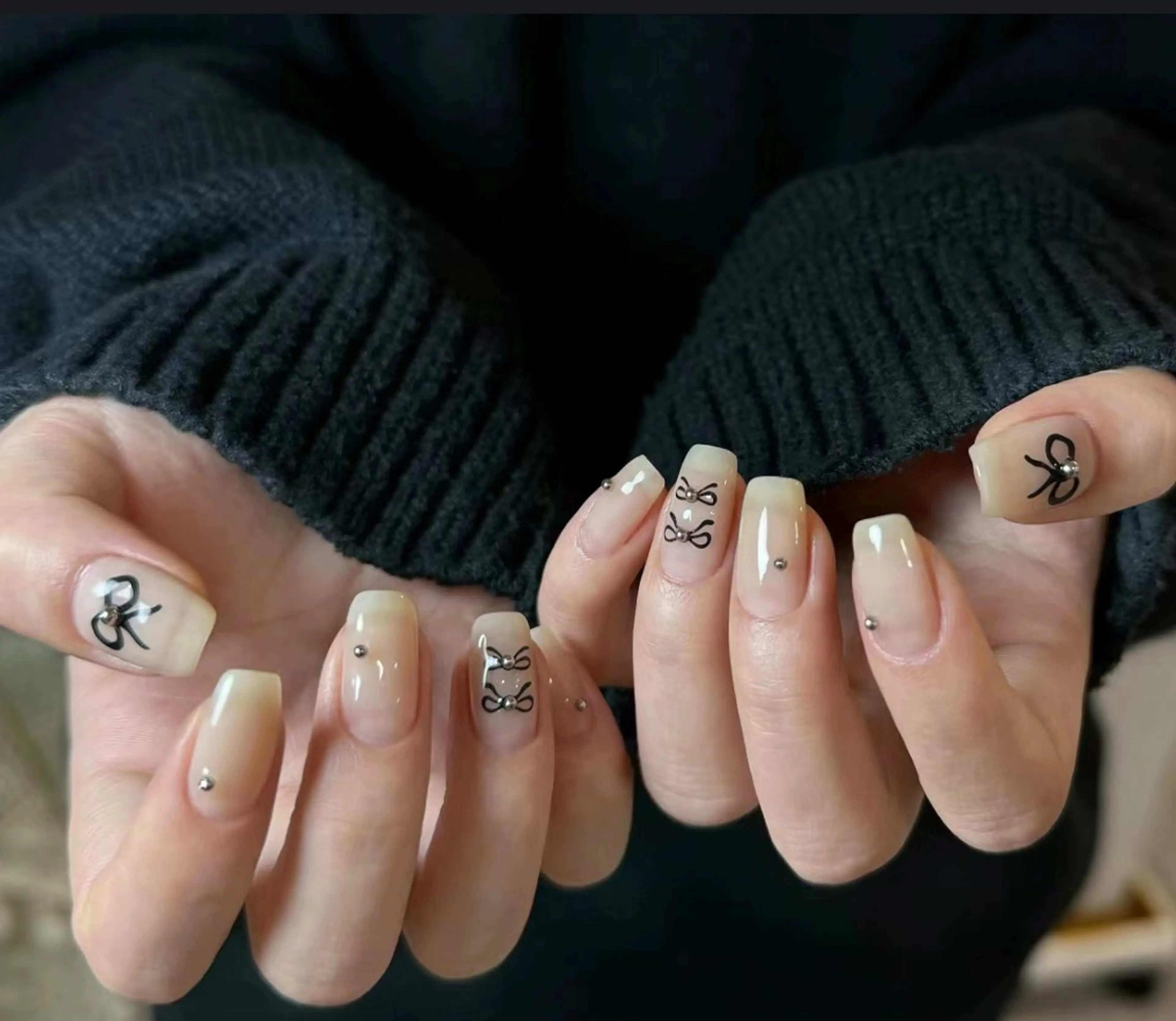 ネイル ハンドネイル ハンドケア 🍑 momo_nailのネイルデザイン