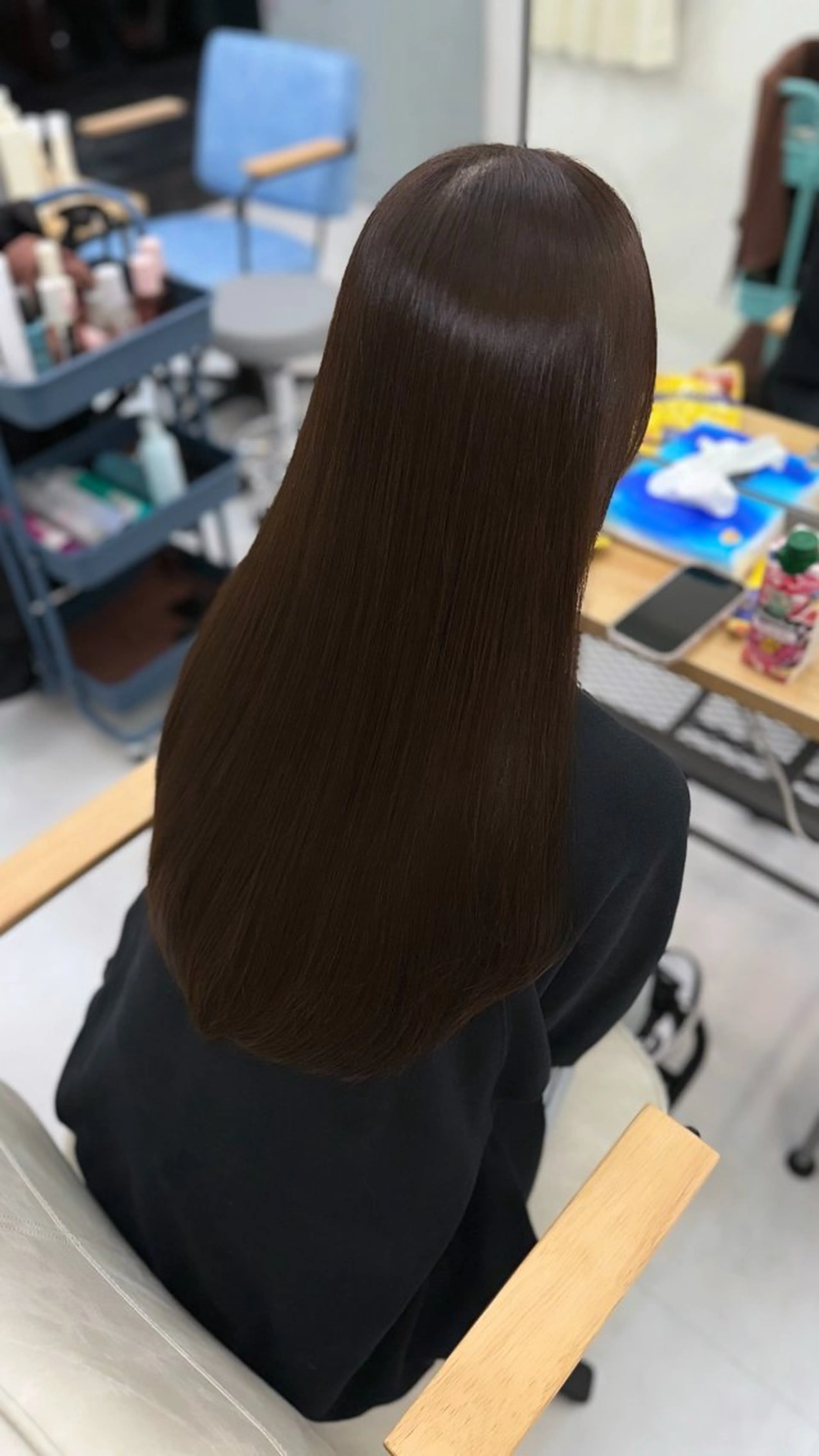 ロング カラー ブラウンカラー ダークブラウン トリートメント ヘアカラー トリートメント 有田 仁志のヘアスタイル