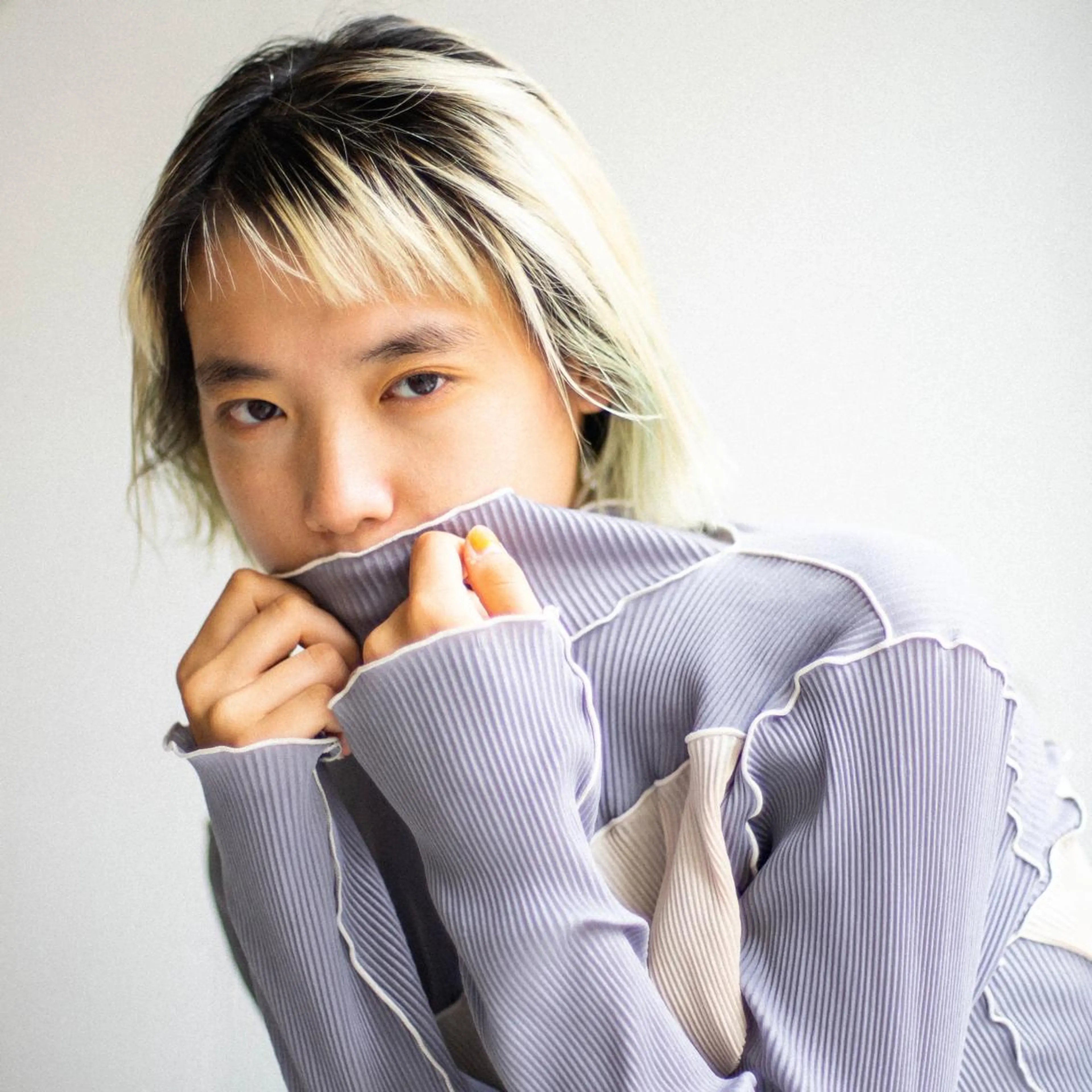 ショート カラー ショートボブ ショートレイヤー ハンサムショート ベリーショート アッシュ ヘアカラー 🌈圧倒的デザイン力 内井省吾のヘアスタイル