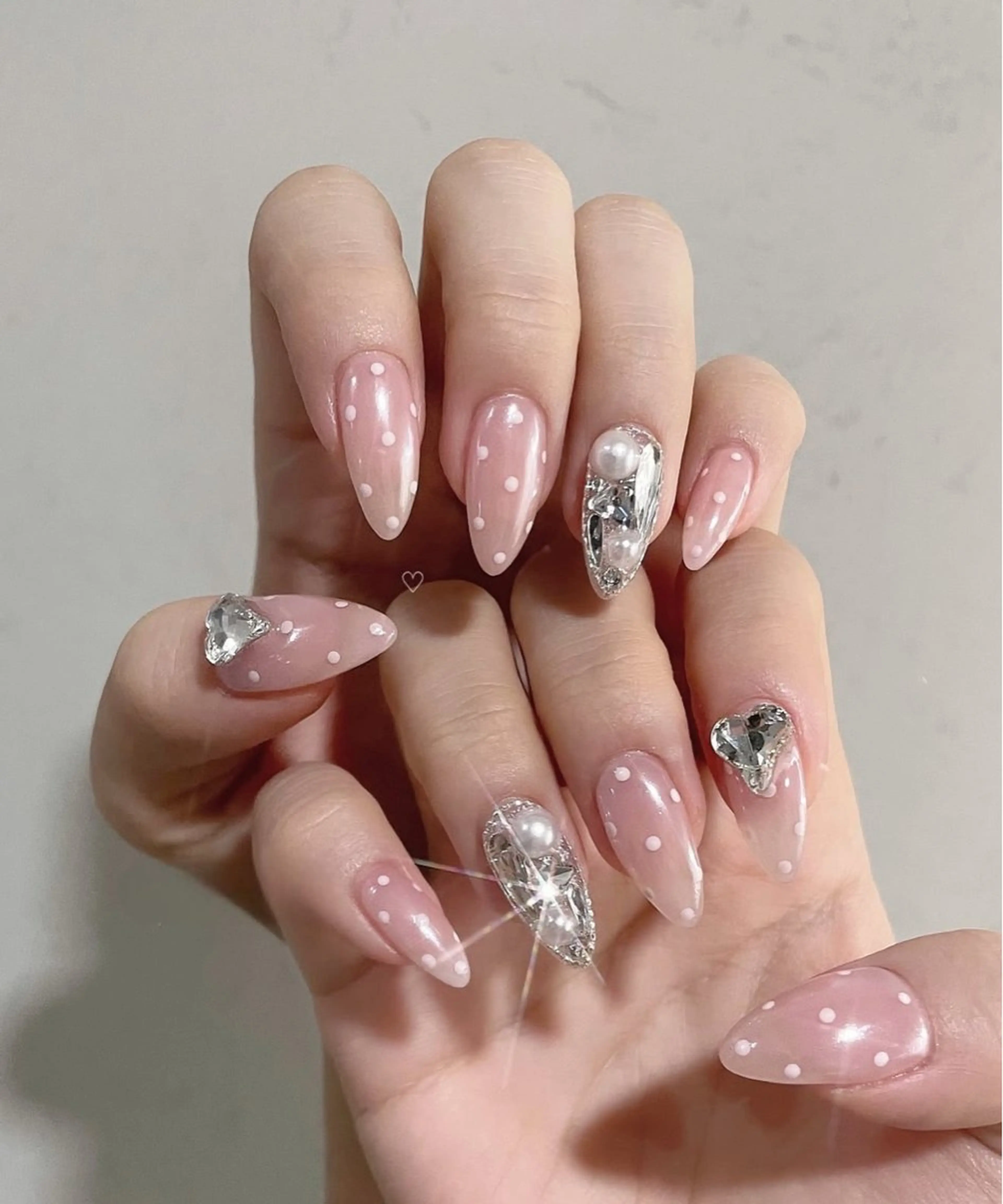 ネイル アニマル柄 オーロラネイル チークネイル フラッシュネイル ジェルネイル ハンドネイル Tira Nailのネイルデザイン