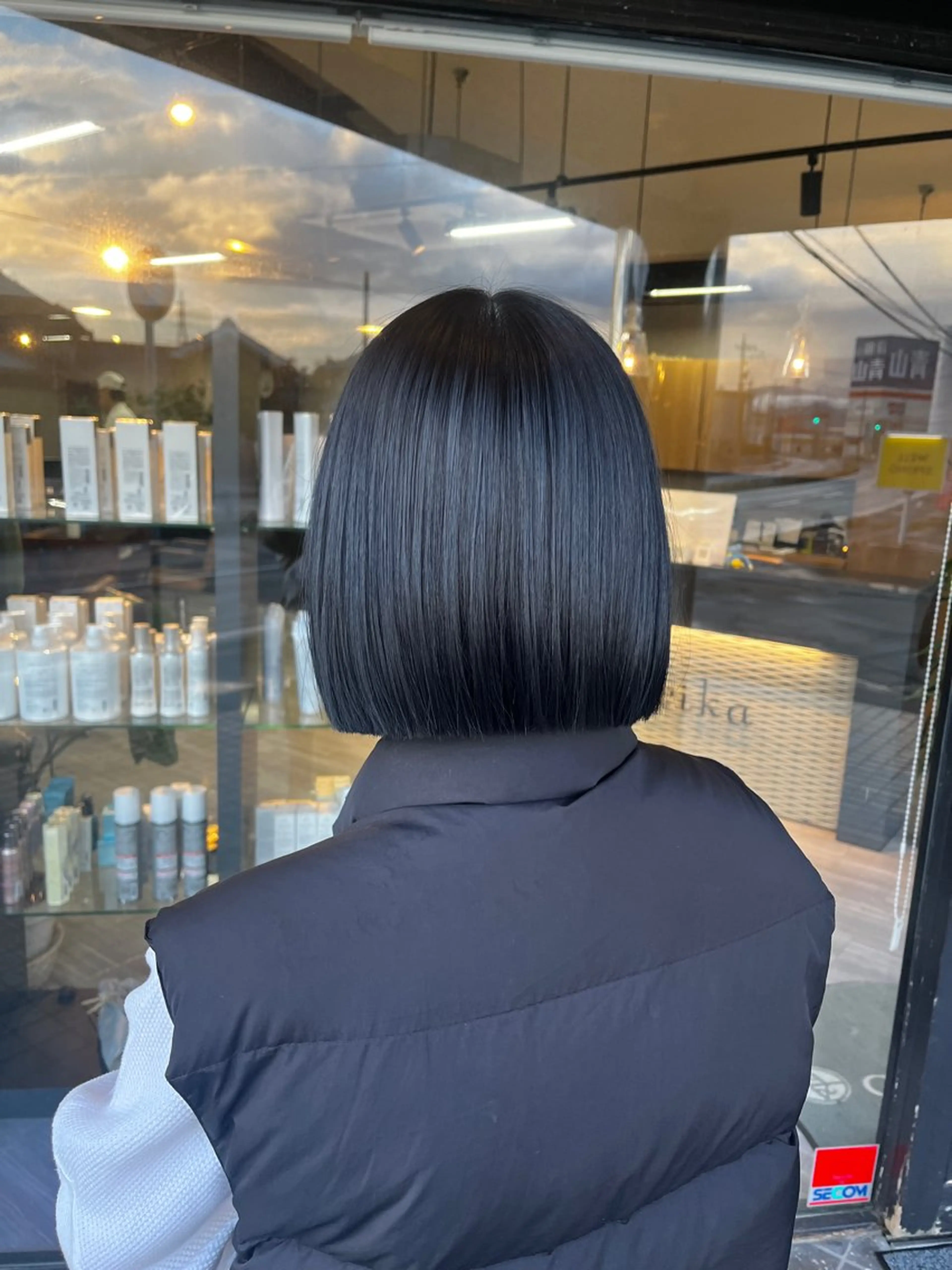 ミディアム alu yuinaのヘアスタイル