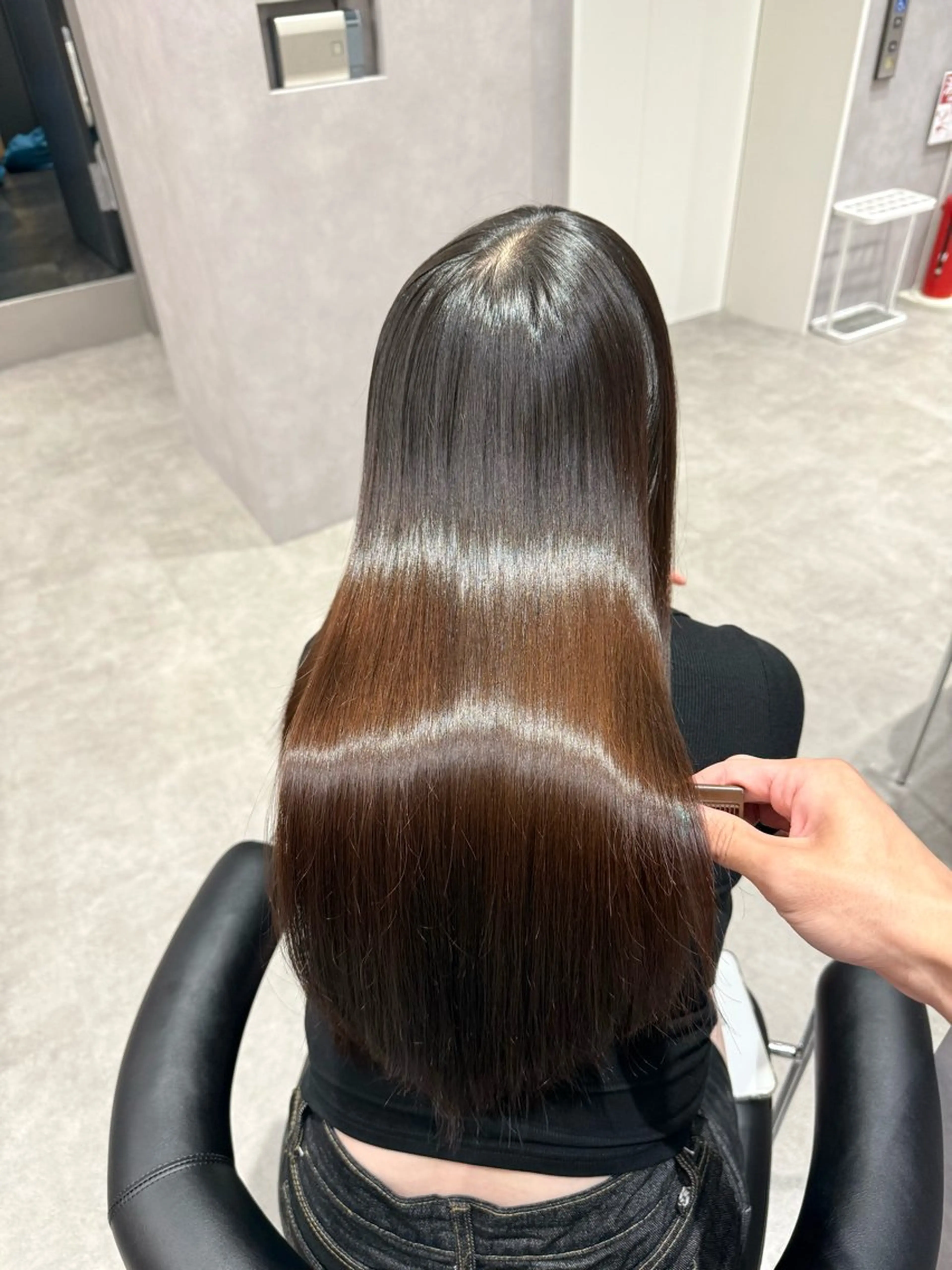 ロング カラー パーマ ヘアアレンジ 髪質改善 縮毛矯正 トリートメント ストレートパーマ カット ヘアカラー 縮毛矯正 トリートメント 縮毛矯正/髪質改善/ ブリーチ毛/木元渓太のヘアスタイル