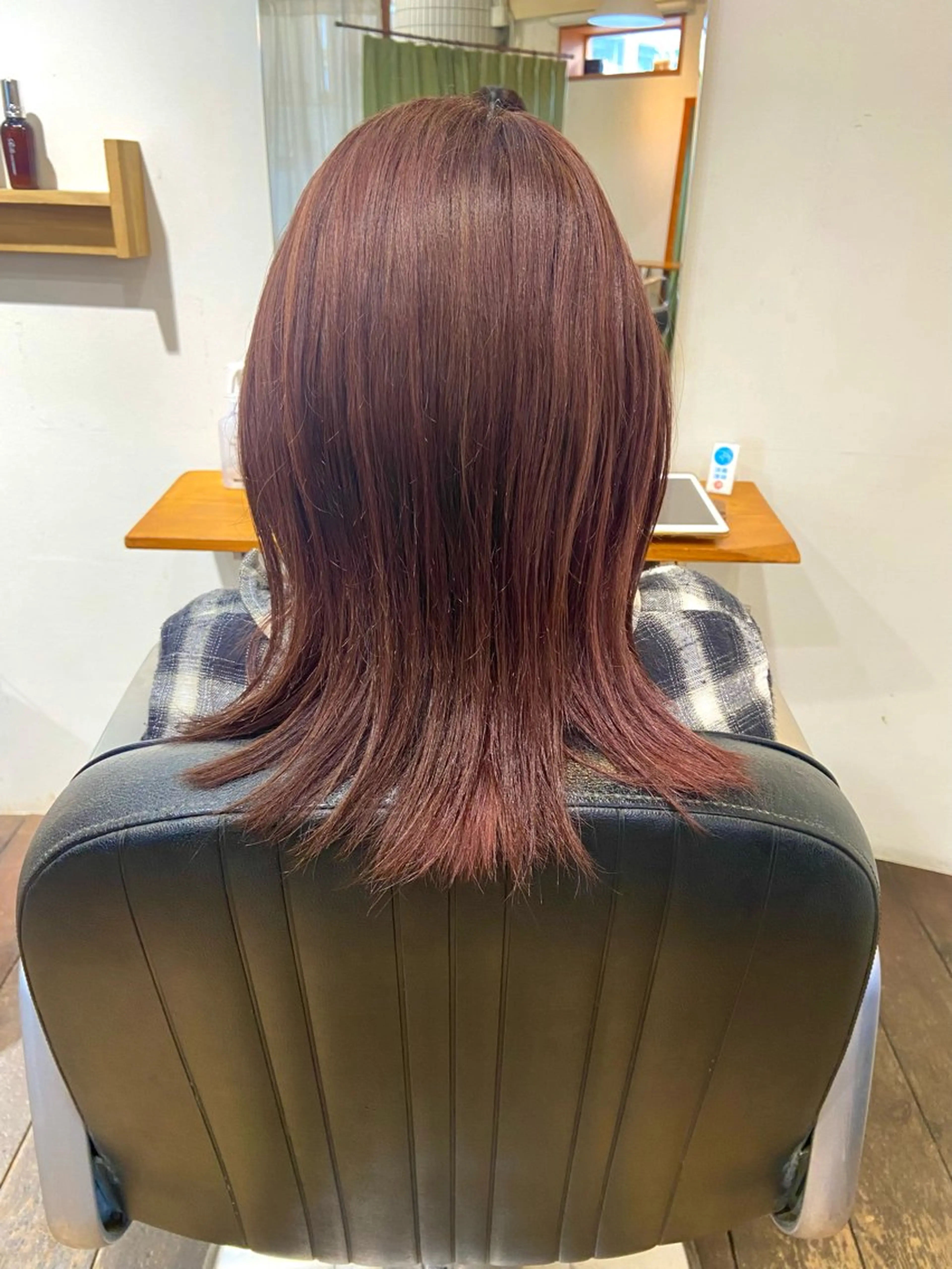 カラー ブラウンカラー ピンクカラー niro 🌱カットモデル募集のヘアスタイル