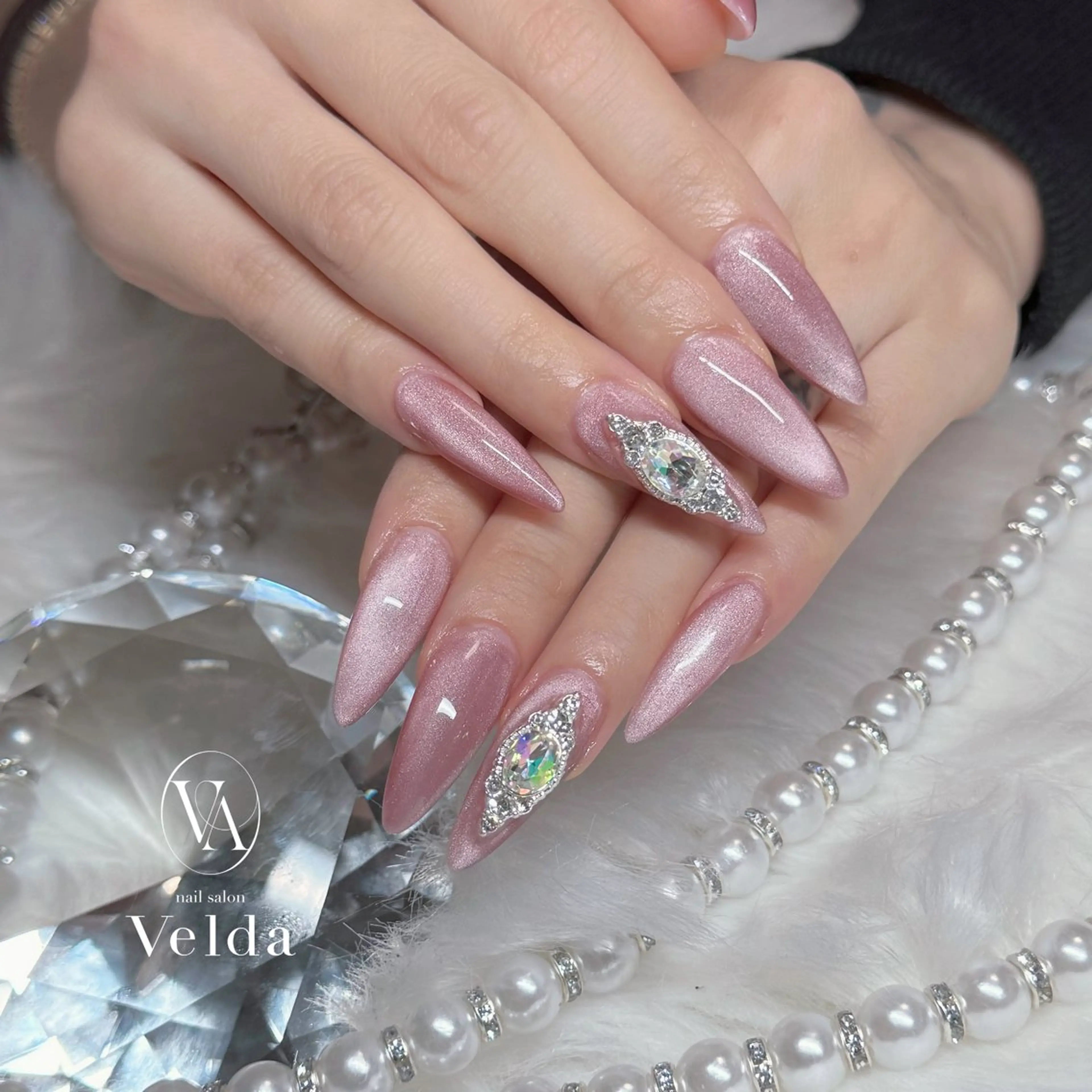 ネイル マグネットネイル マグネットワンカラー ワンカラーネイル ハンドネイル 💎Rina 💎のネイルデザイン