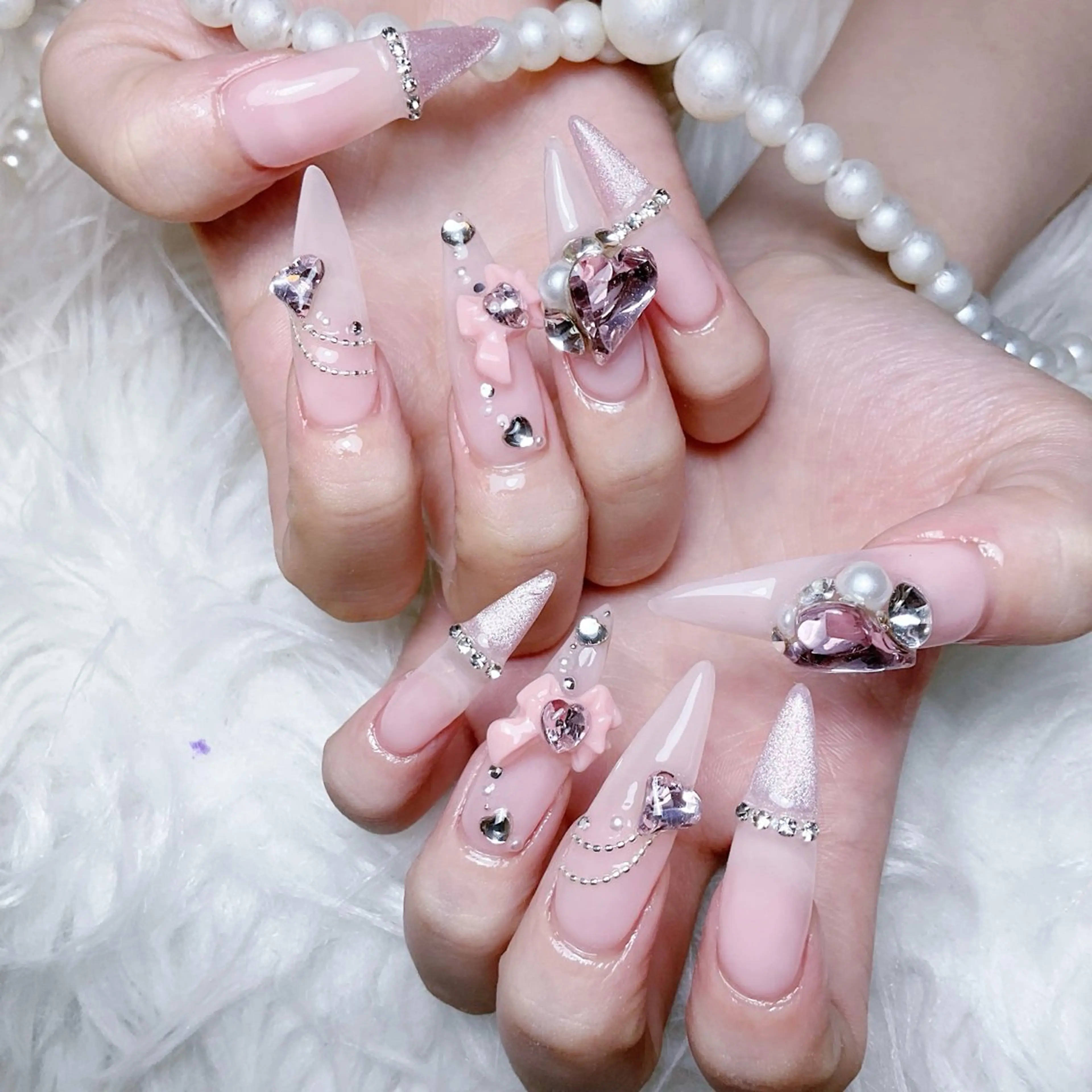 ネイル ハンドネイル 🍭Yun nail hyejin🌸のネイルデザイン